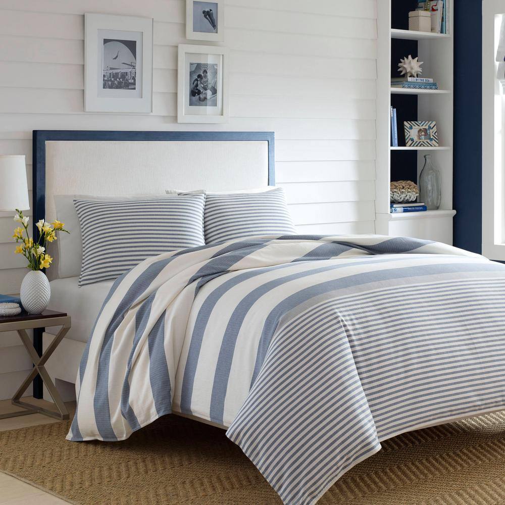 Nautica  Fairwater 3-Piece Blue Striped Cotton King Comforter Set
