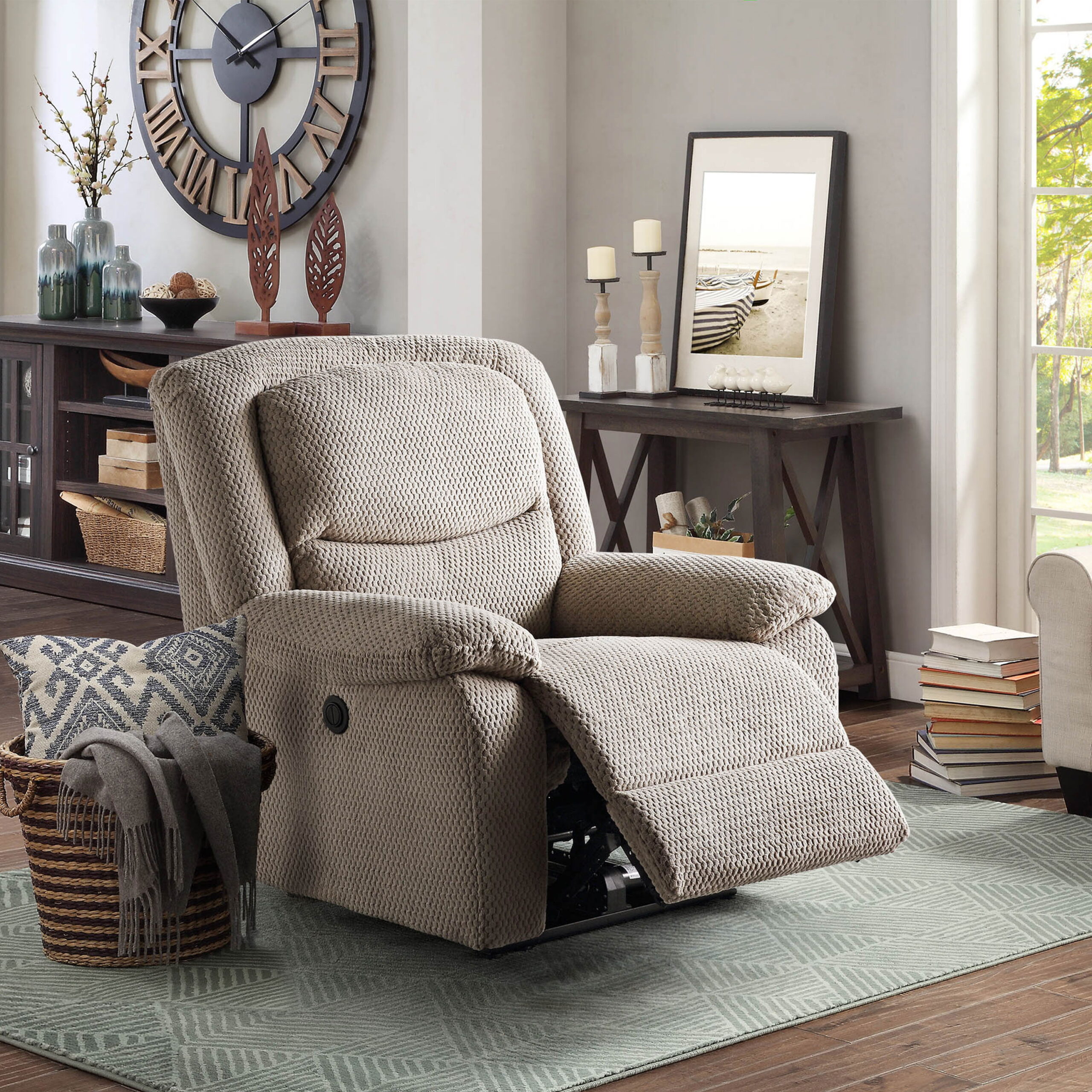 Serta Push-Button Power Recliner with Deep Body Cushions. Upholstered. Beige Fabric