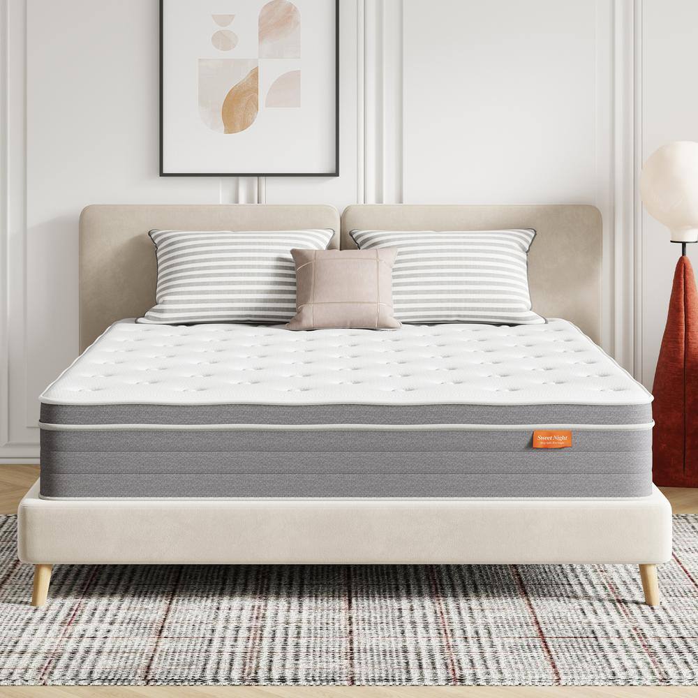 Sweetnight  12 in. Medium Hybrid Pillow Top King Size Mattress. Support and Breathable Cooling Gel Memory Foam Mattress