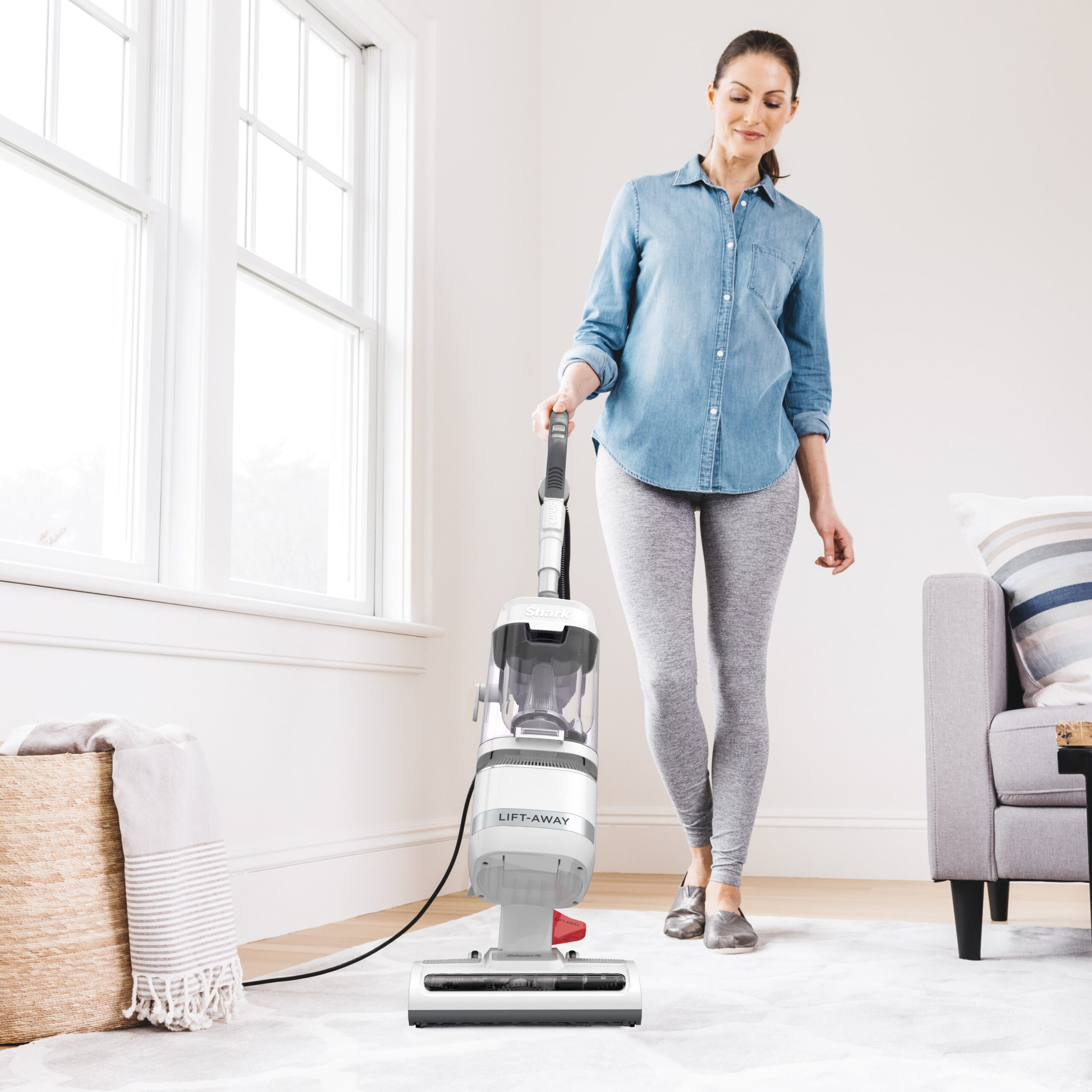 Shark® Navigator® Lift-Away® ADV Upright Vacuum