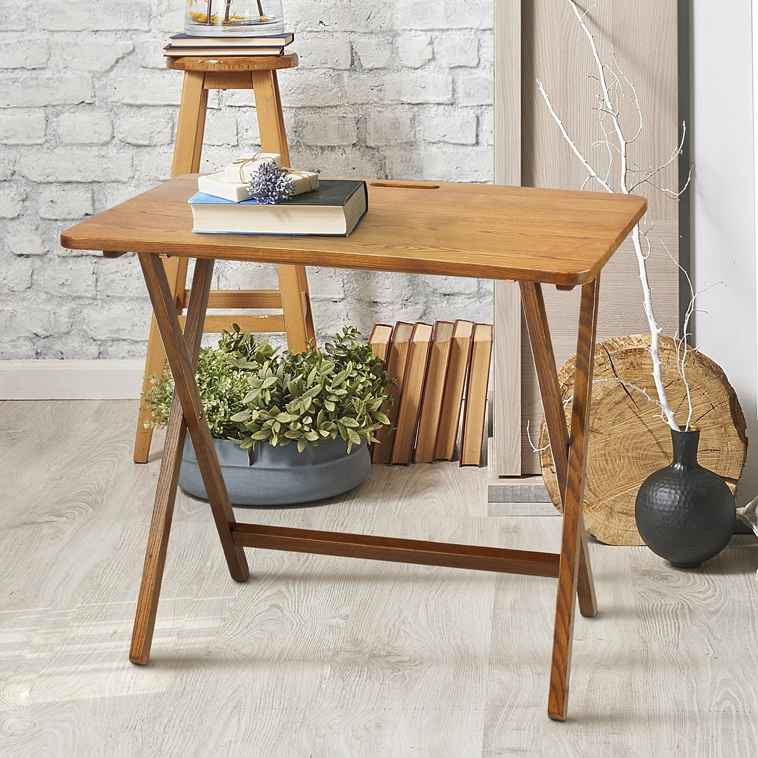 PRESTO PRODUCTS COMPANY American Trails Arizona Folding Table with Solid Red Oak.Warm Brown