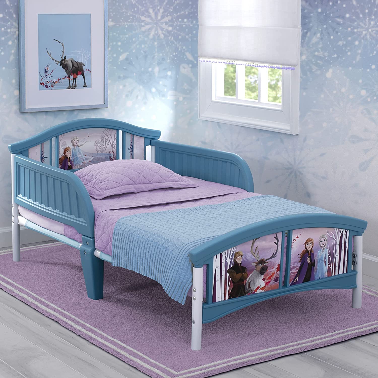 Delta Children Plastic Toddler Bed. Disney Frozen II