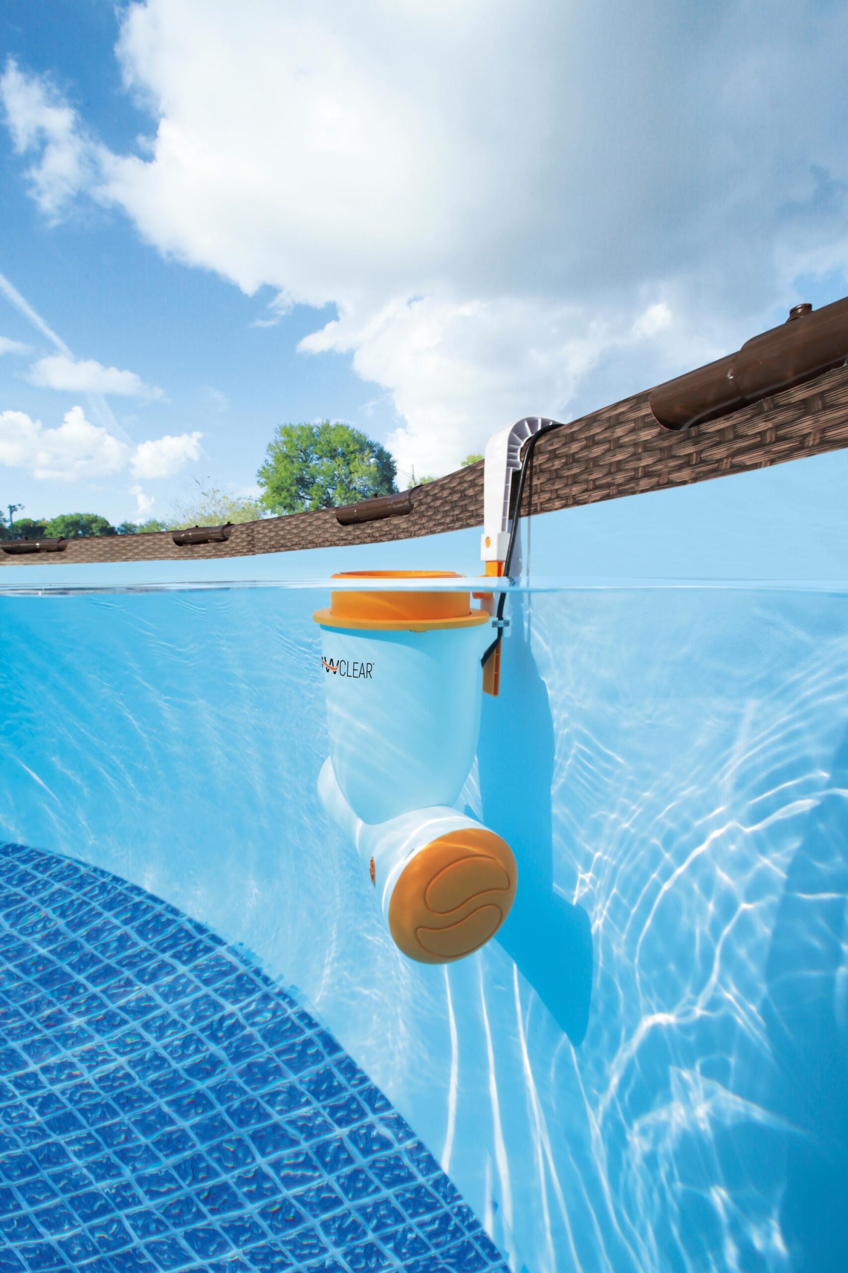 Bestway Flowclear 1050 Gallon Skimatic Skimmer Filter Pump