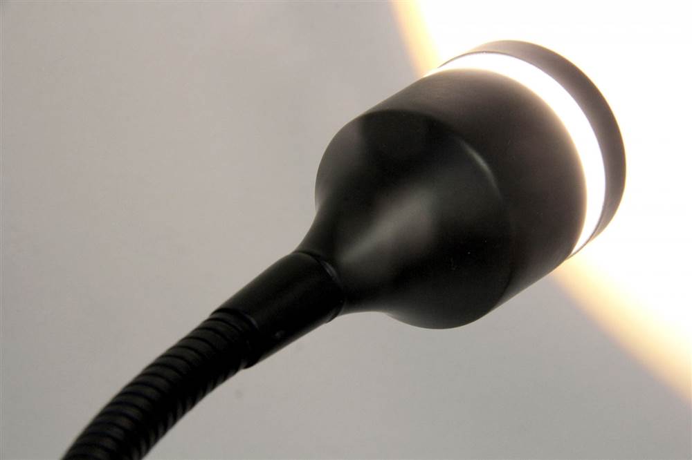 Adesso Prospect LED Floor Lamp. Matte Black