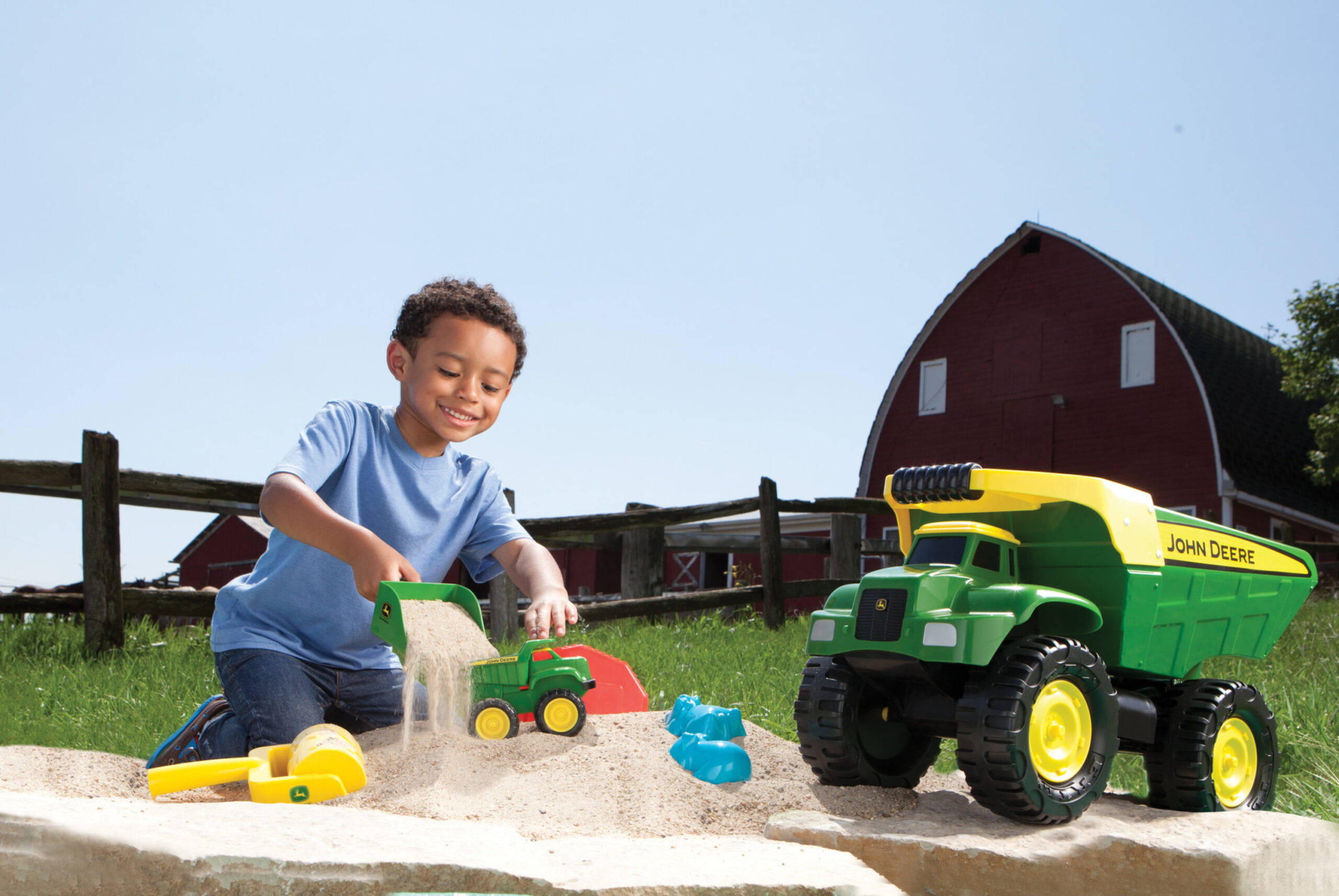 John Deere Big Scoop Dump Truck Sandbox Toy. 21″