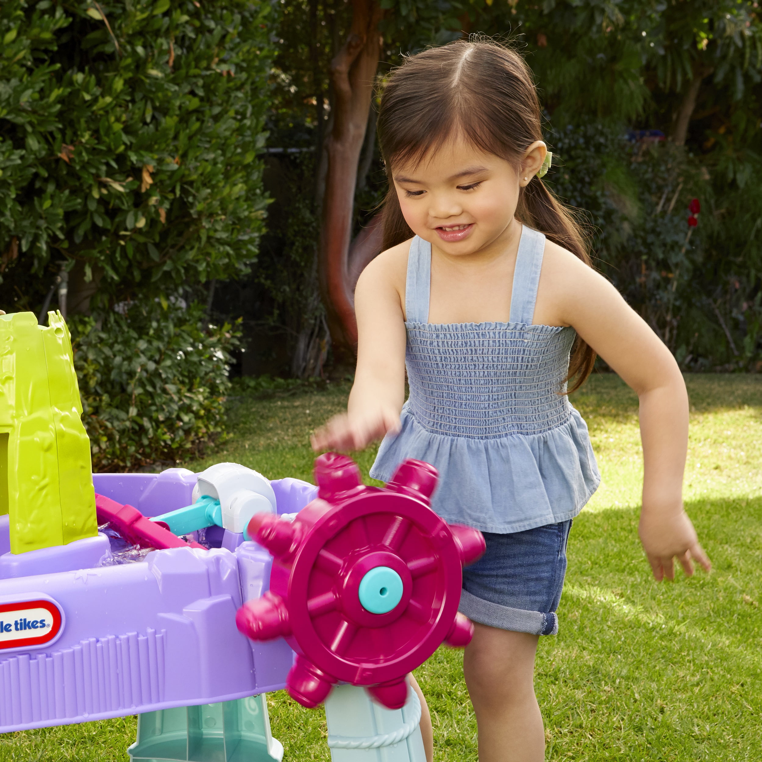 Little Tikes Mermaid Island Wavemaker Water Table with Five Unique Play Stations and Accessories