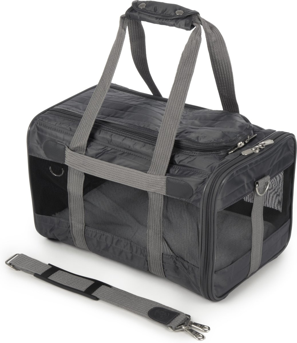 Sherpa Original Deluxe Airline-Approved Pet Carrier Bag. Medium