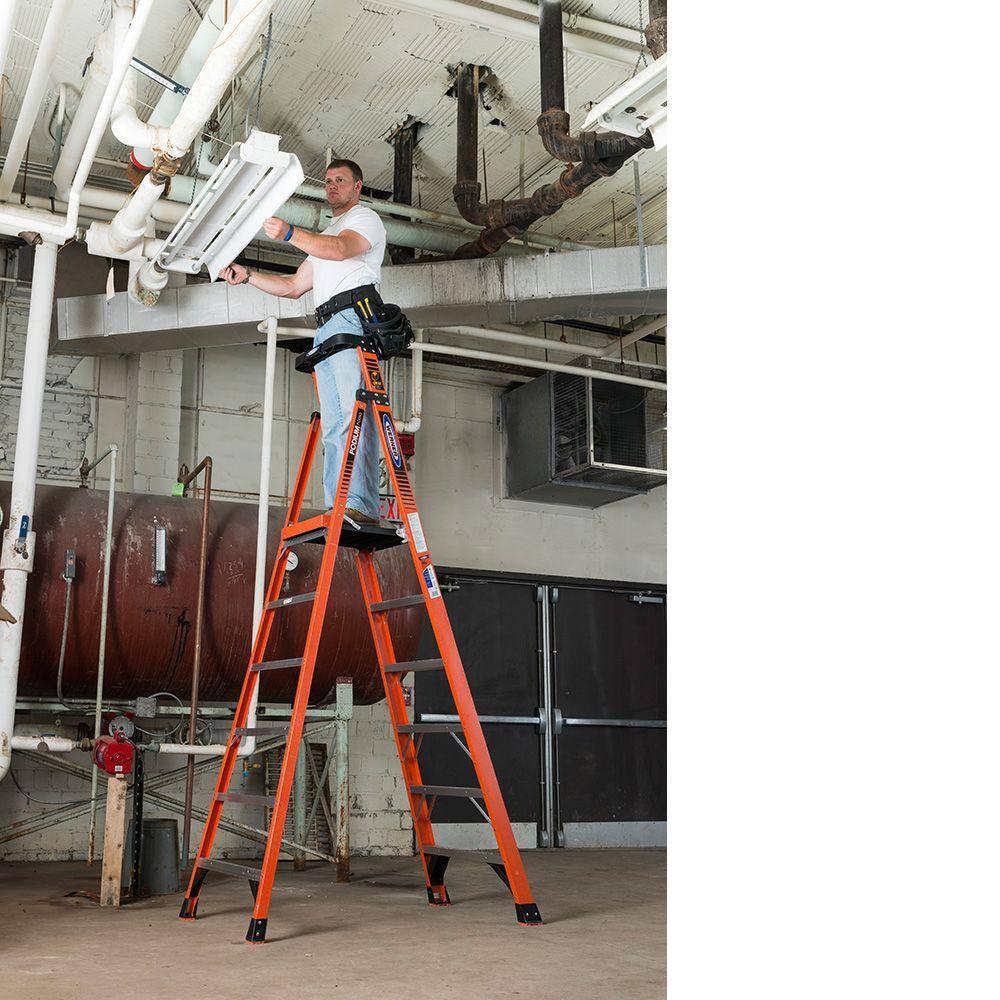 Werner PDIA06 6 ft. Fiberglass Podium Step Ladder ( 12 ft. Reach Height) with 300 lbs. Load Capacity Type IA Duty Rating