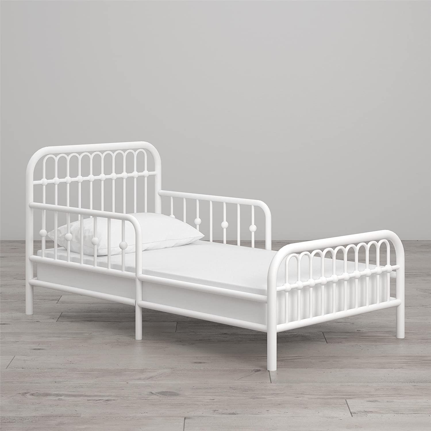 Little Seeds Monarch Hill Ivy Metal Toddler Bed. White