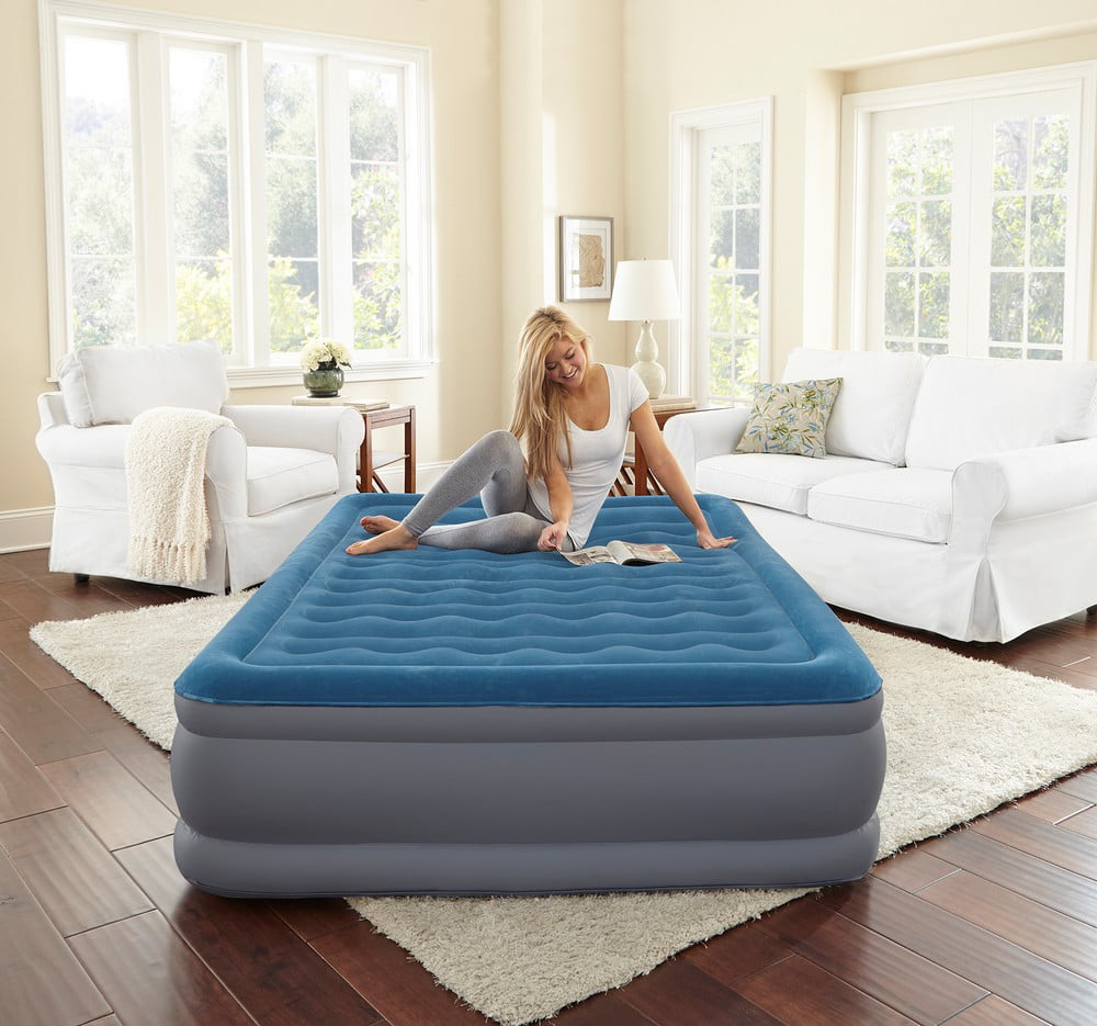 Beautyrest Extraordinaire 18″ Queen Air Mattress with Built-in Pump