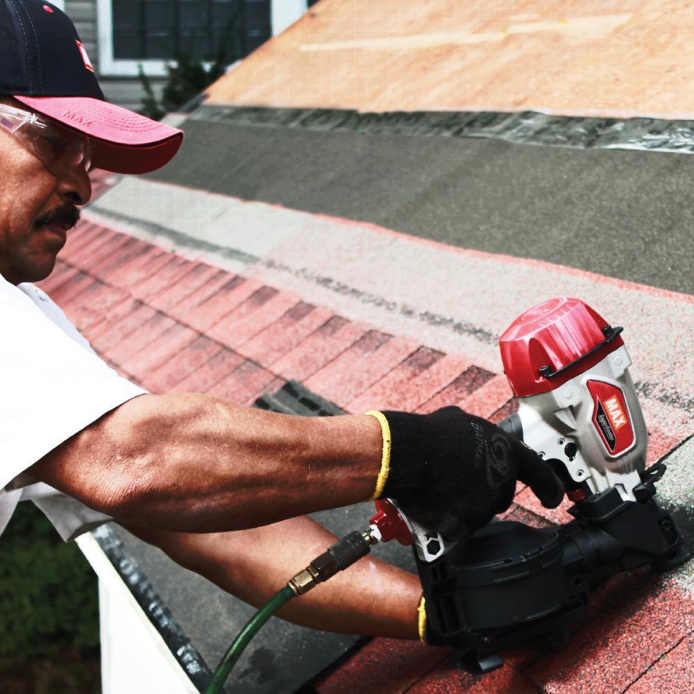 MAX CN445R3 SuperRoofer 15° Coil Roofing Nailer