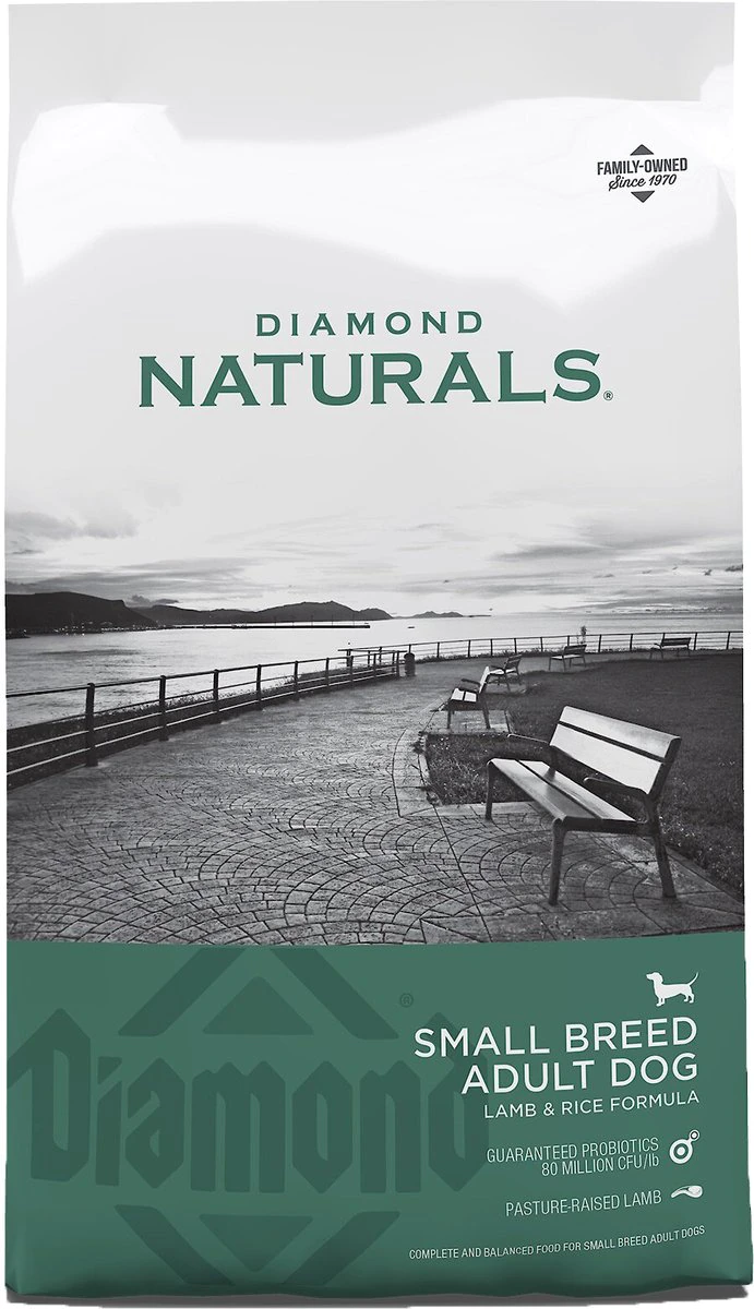 DIAMOND NATURALS Dry Food for Adult Dogs. Large Breed 60+ Chicken Formula. 40 Pound Bag. 40 lb