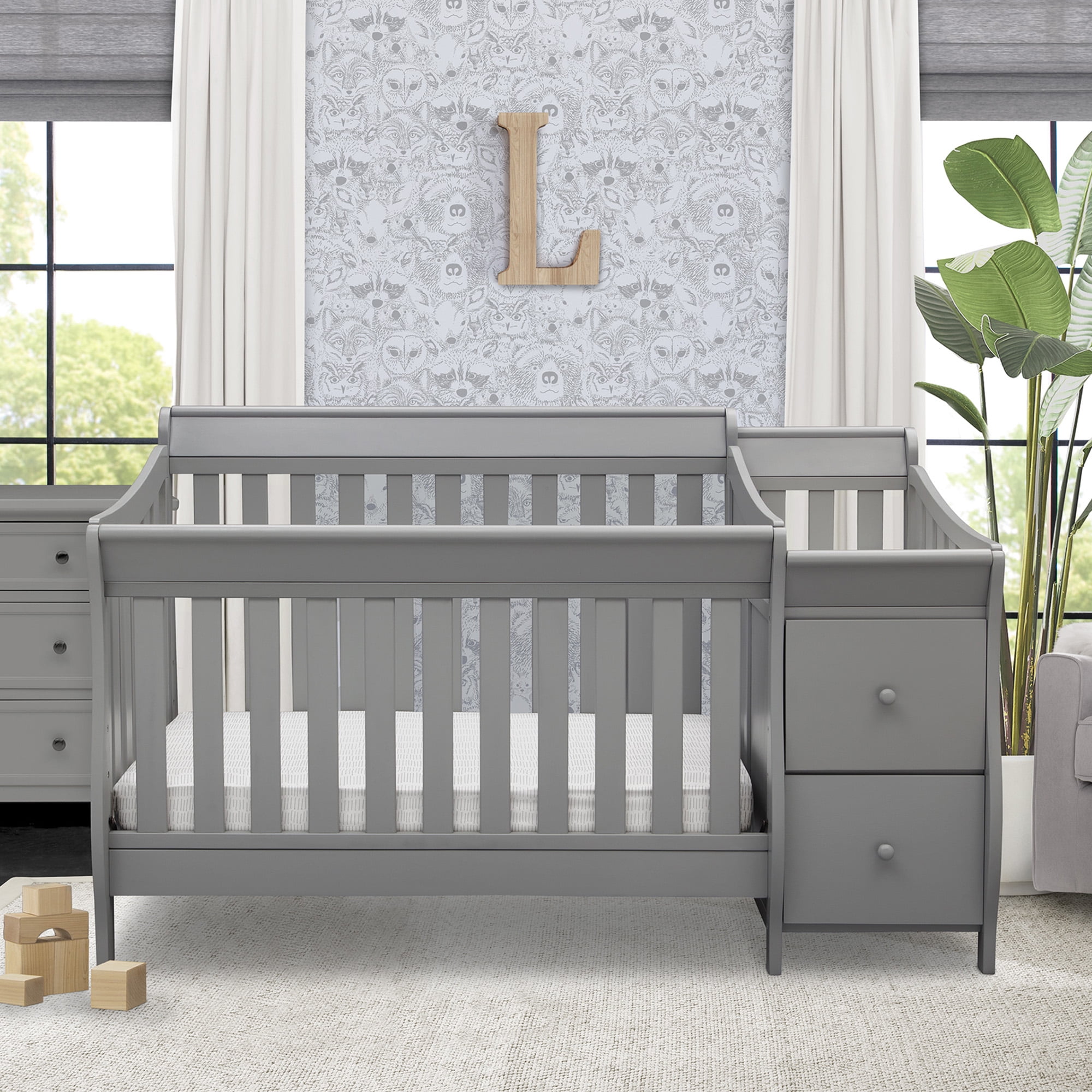 Delta Children Bentley “S” 4-in-1 Convertible Crib and Changer. Greenguard Gold Certified. Grey