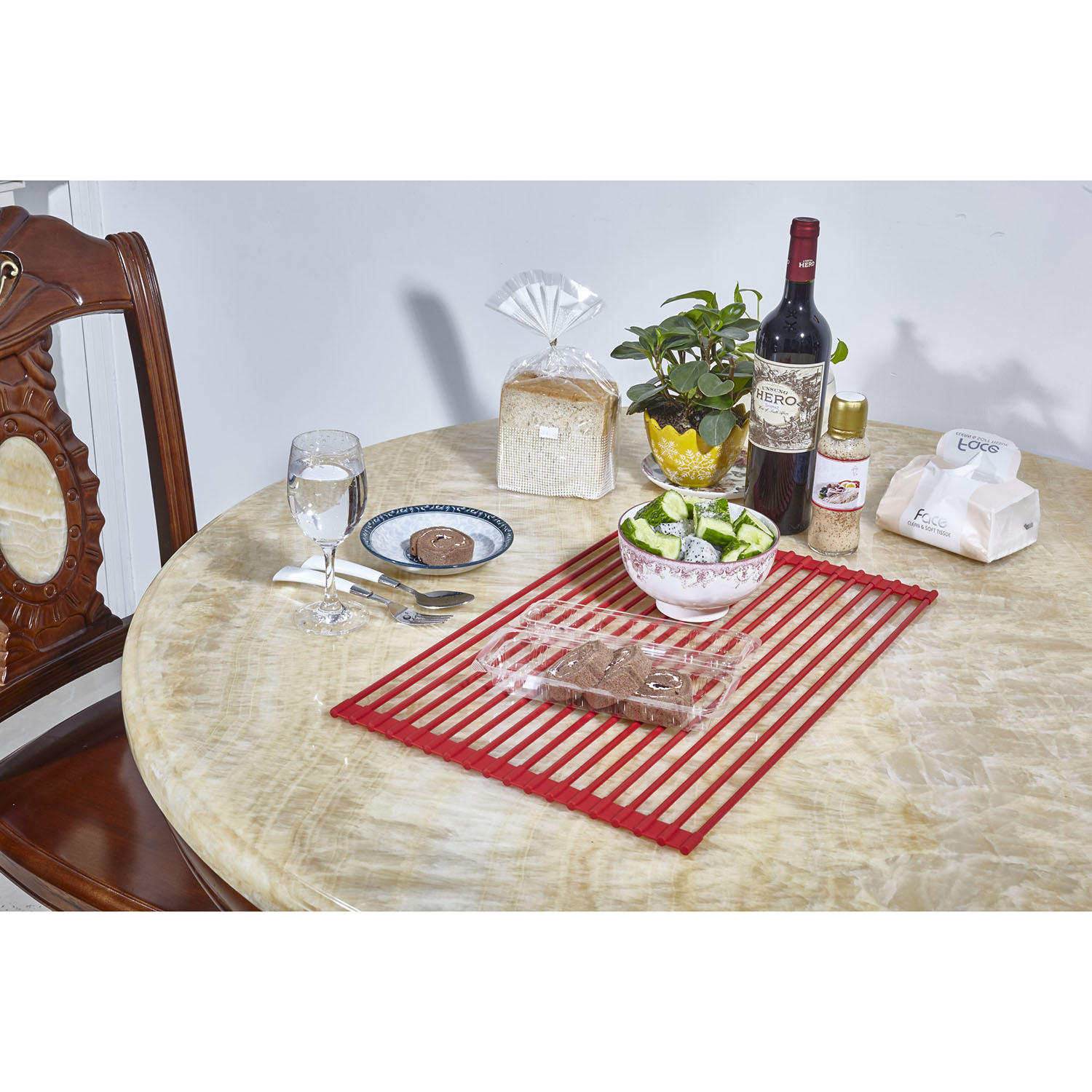 True & Tidy Over the Sink Roll-Up Drying Rack Limited Edition Red