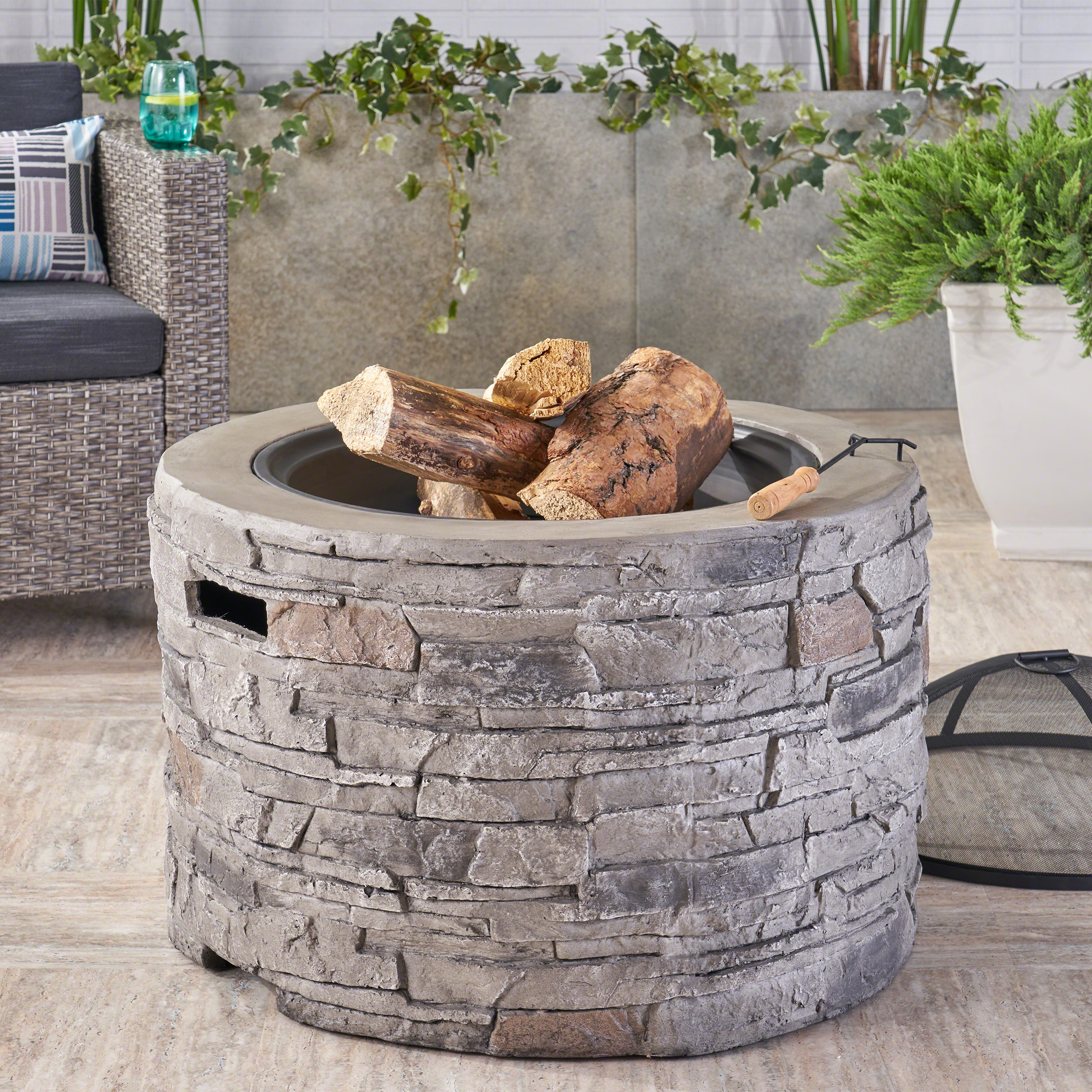Dione Outdoor 32″ Wood Burning Light Weight Concrete Round Fire Pit. Grey