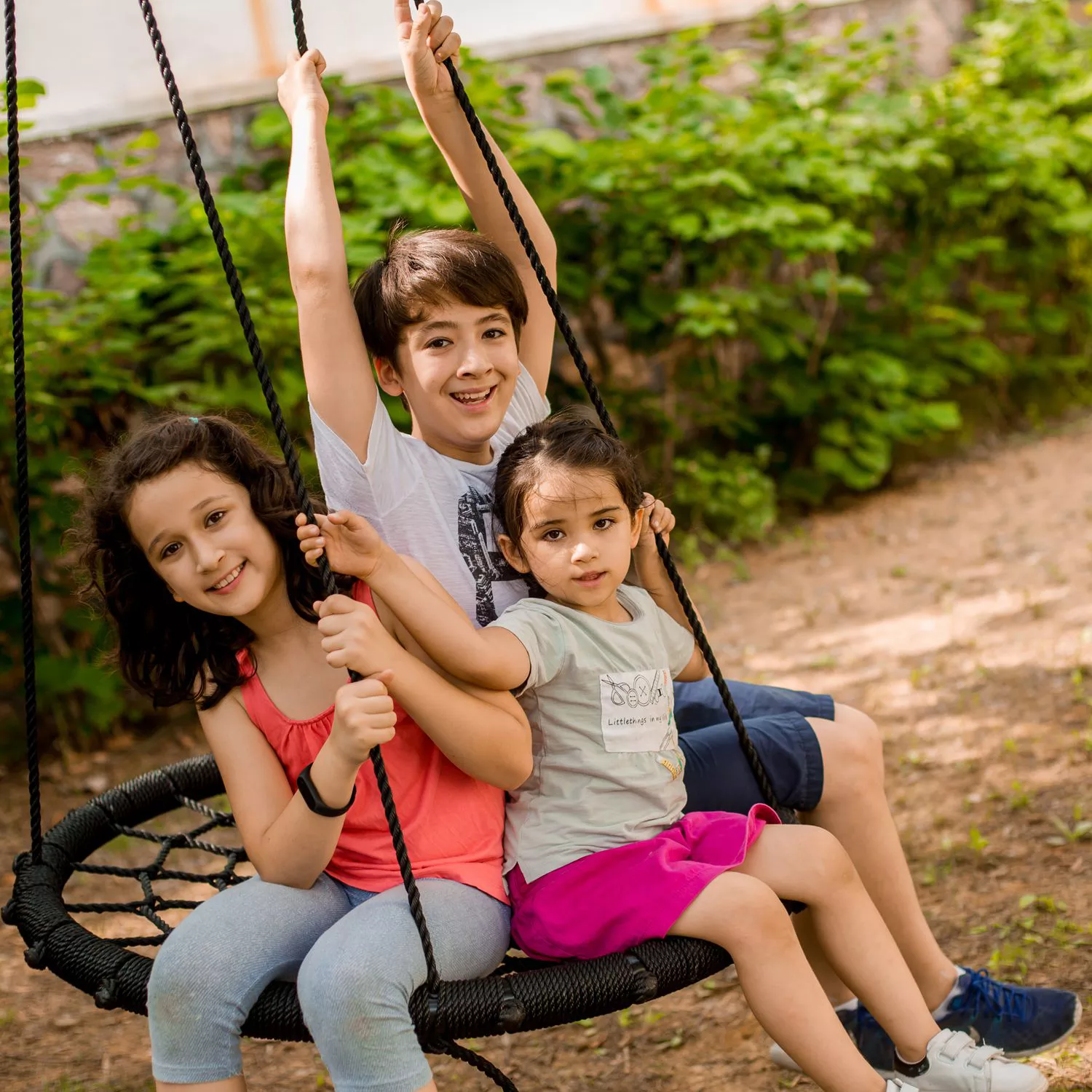 SUPER DEAL 40” Spider Web Tree Swing Net Swing Platform Rope Swing 71″ Detachable Nylon Rope Swivel. Max 660 Lbs. Extra Safe and Durable Steel Frame. Fun for Kids