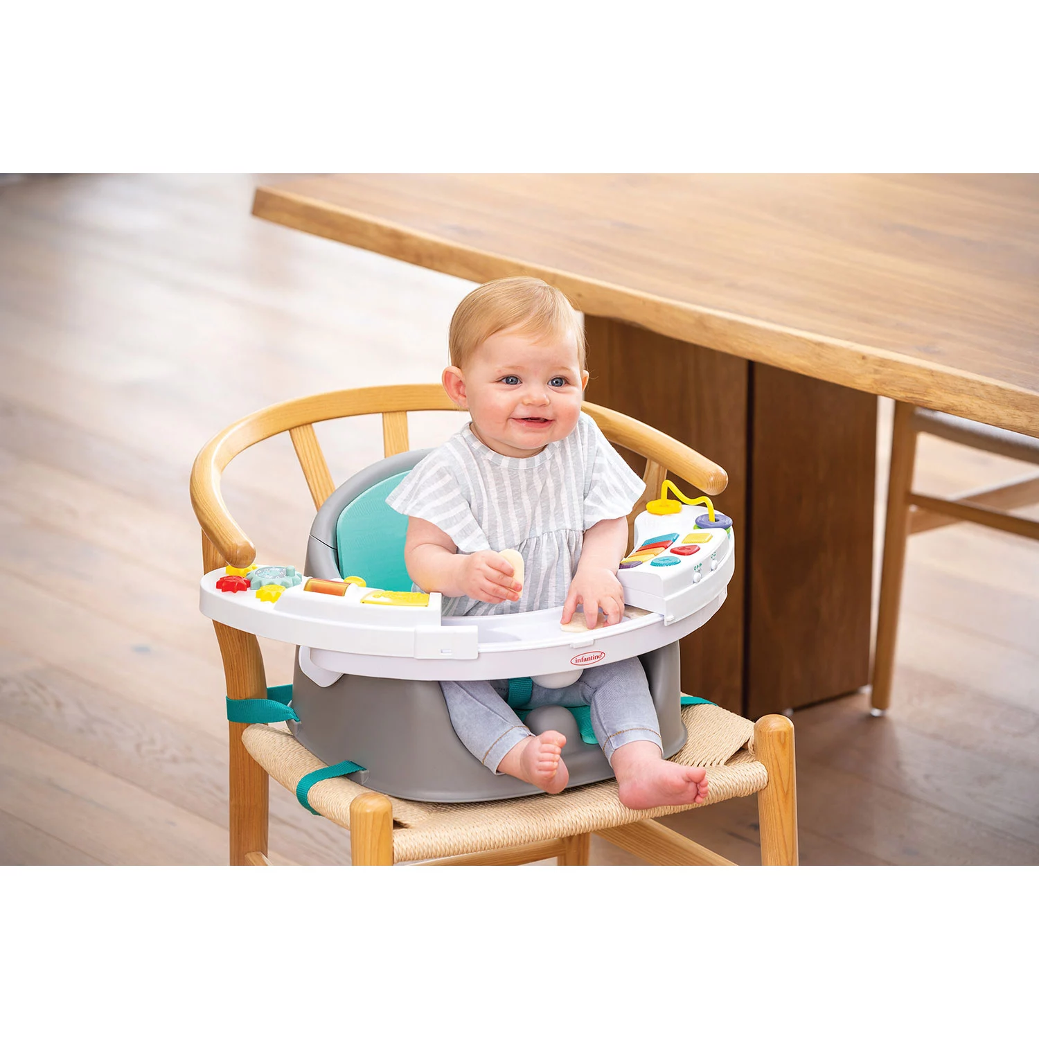 Infantino Music and Lights 3-in-1 Discovery Seat and Booster (Blue)