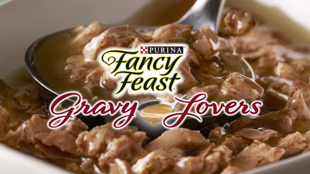 Fancy Feast Gravy Wet Cat Food Variety Pack. 3 oz Cans (30 Pack)