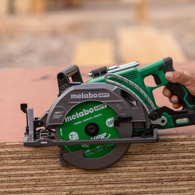 Metabo HPT Circular Saw C3607DWAQ4M Multi-Volt 36-volt-Amp 7-1/4-in Worm Drive Brushless Cordless