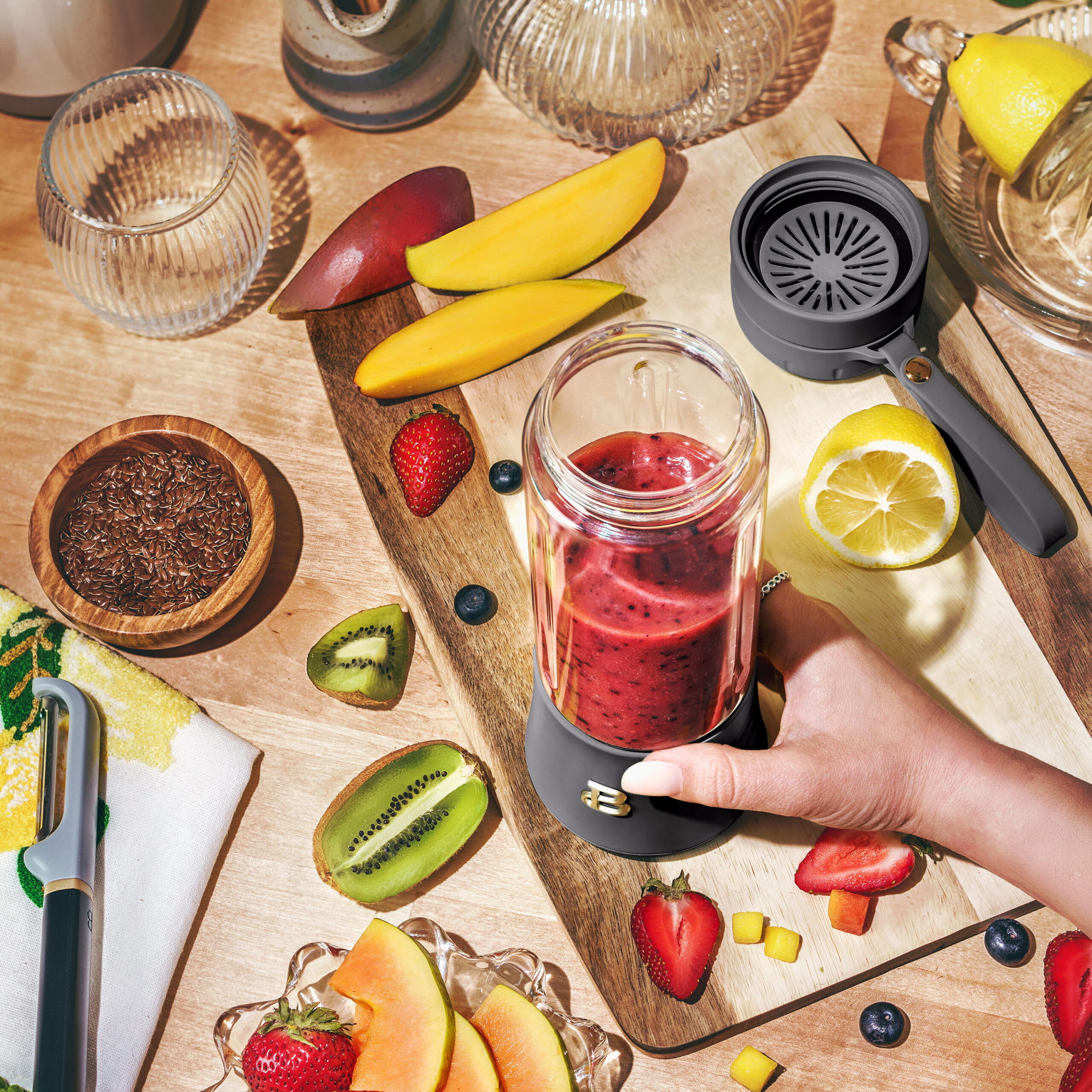 Beautiful Portable Blender. Oyster Grey by Drew Barrymore. 70-Watt. 18.5 oz