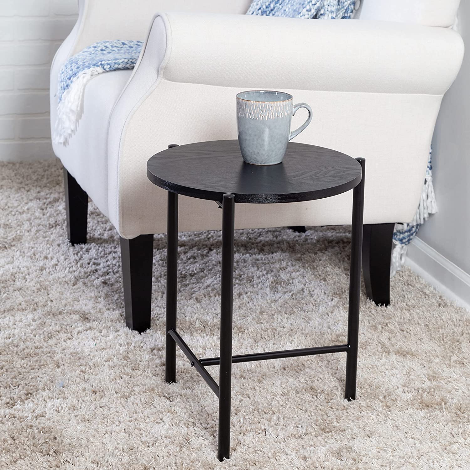 Honey Can Do 18″ Black Round Side Table with T-Pattern Base