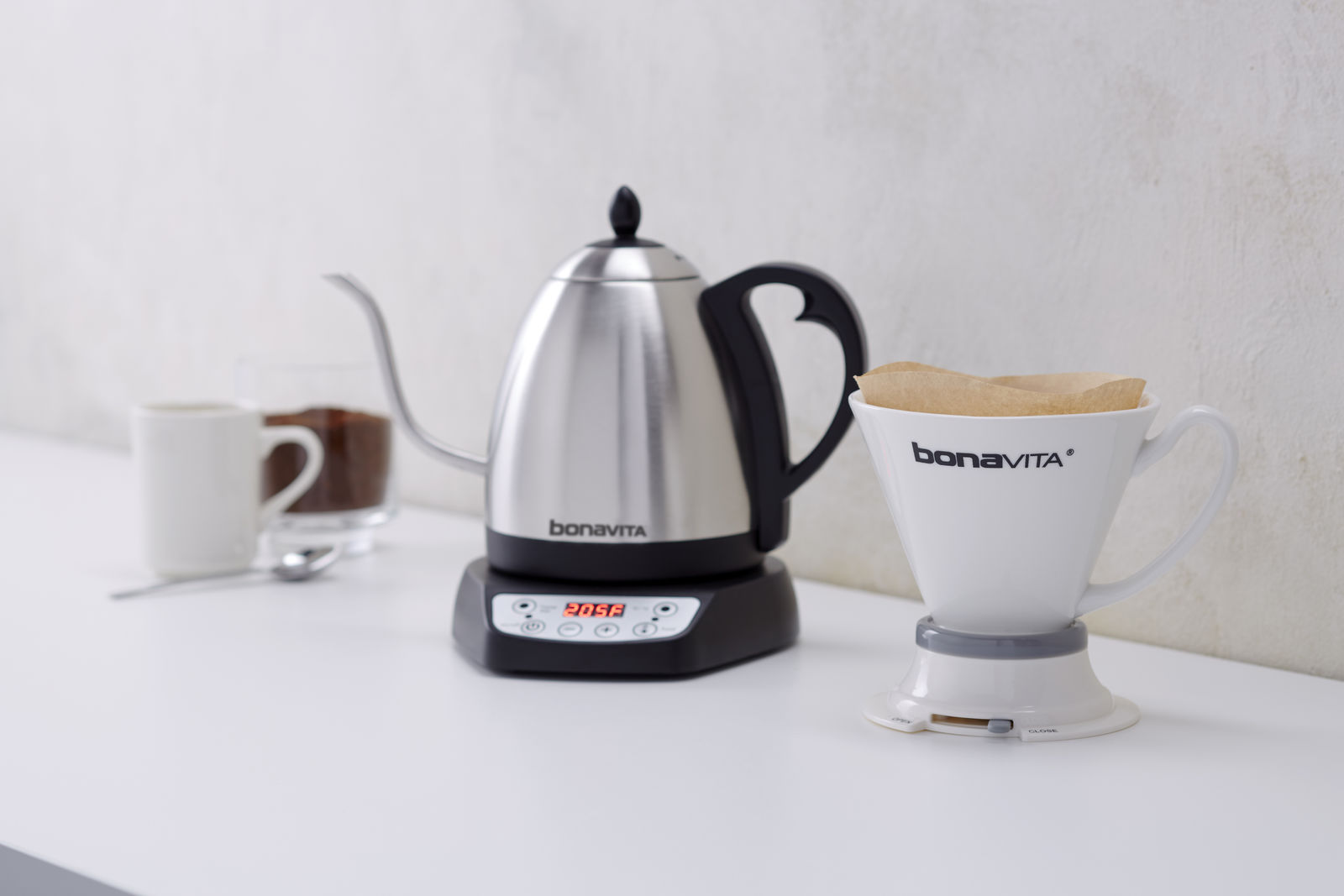 Bonavita 1.0L Variable Temperature Gooseneck Electric Kettle. Silver