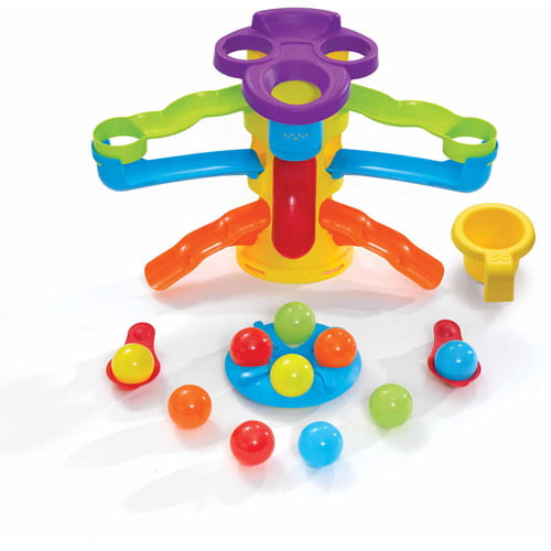 Step2 Busy Ball Water Table With Ten Balls And Water Scoops