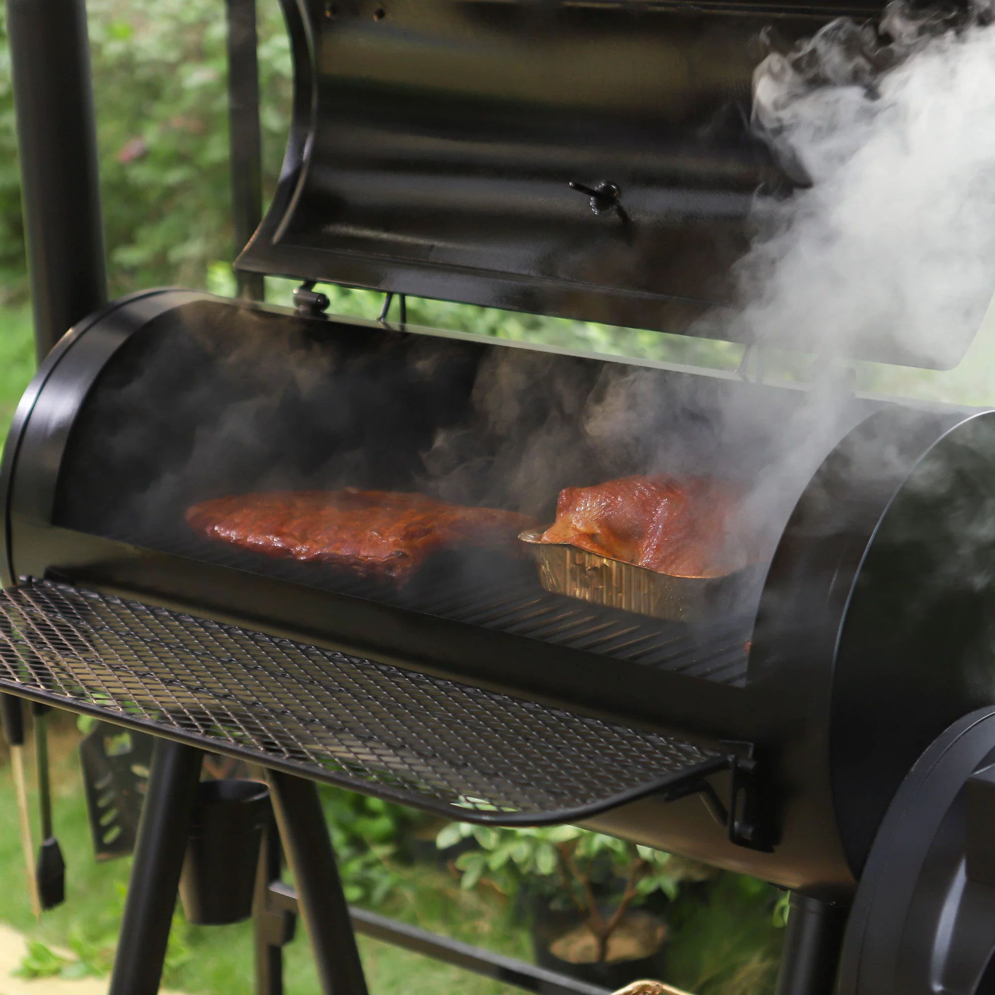 Sophia & William 941 sq.in. Overlarge BBQ Charcoal Grill with Offset Smoker. Black