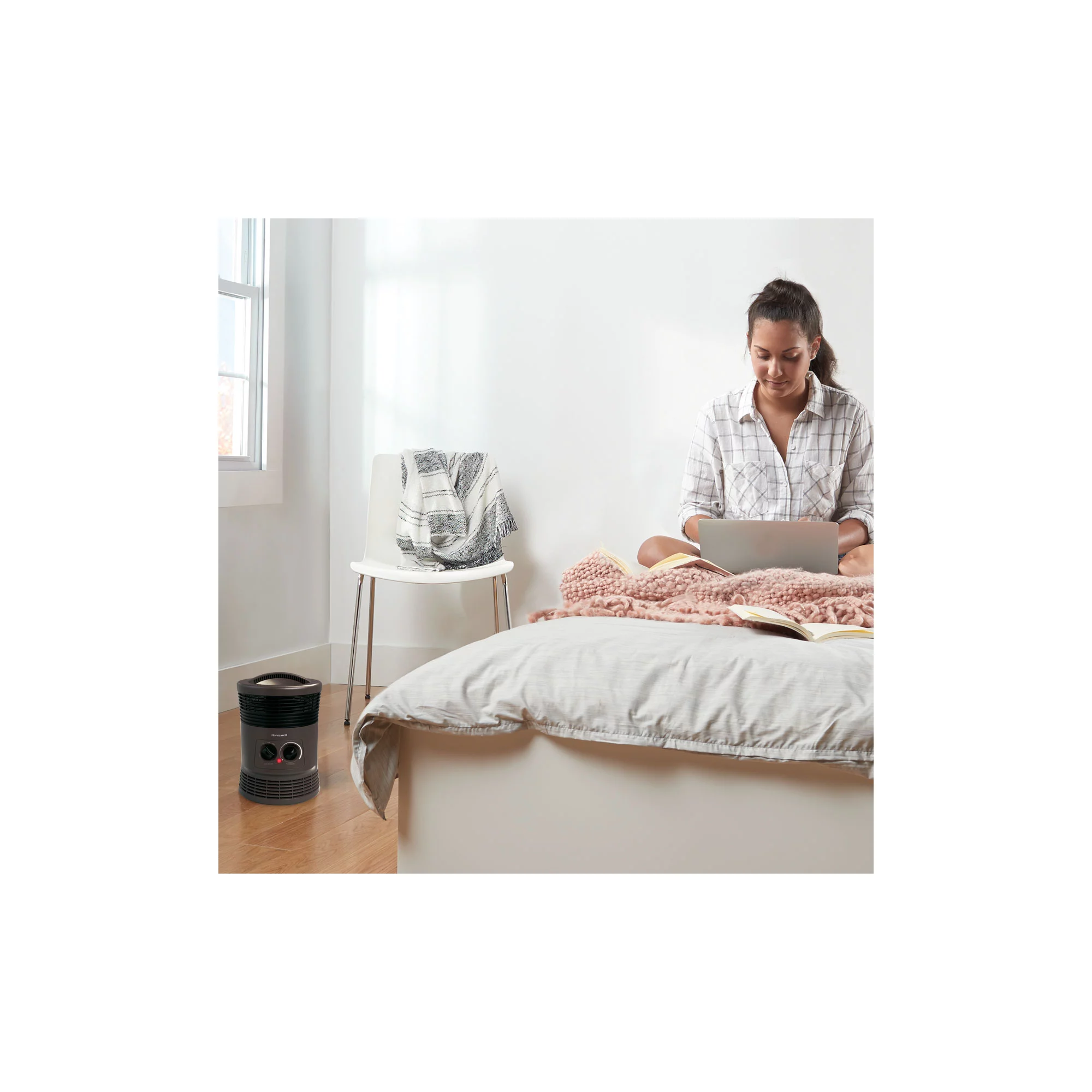 Honeywell 360 Degree Surround Fan Forced Heater. HHF360V. Black