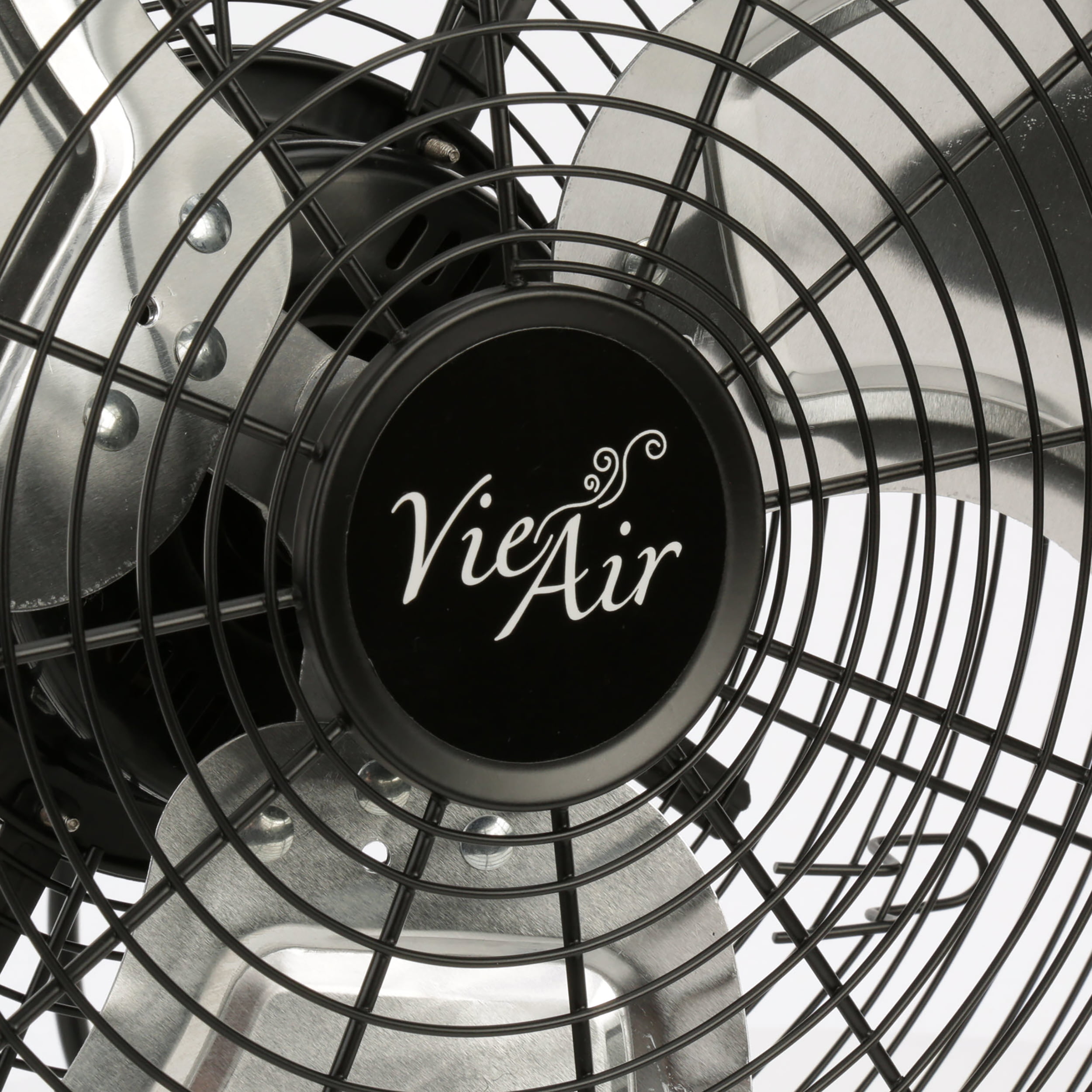 Vie Air 18″ High Velocity Floor 3-Speed Fan. Black