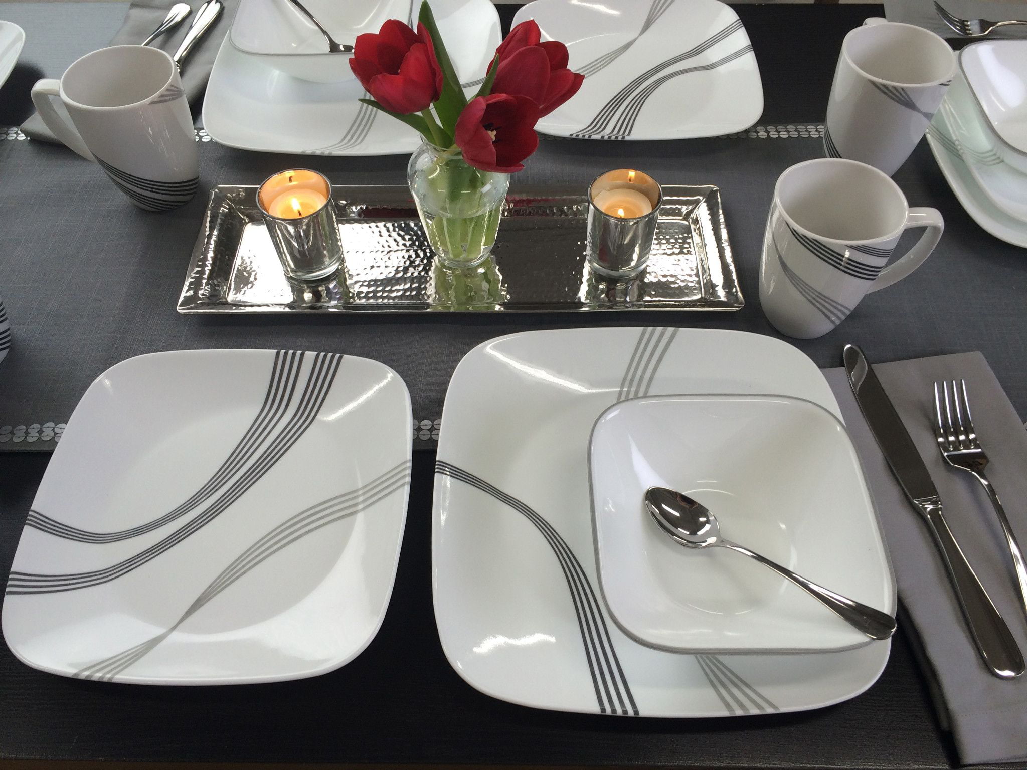 Corelle Urban Arc 16-piece Dinnerware Set. Service for 4