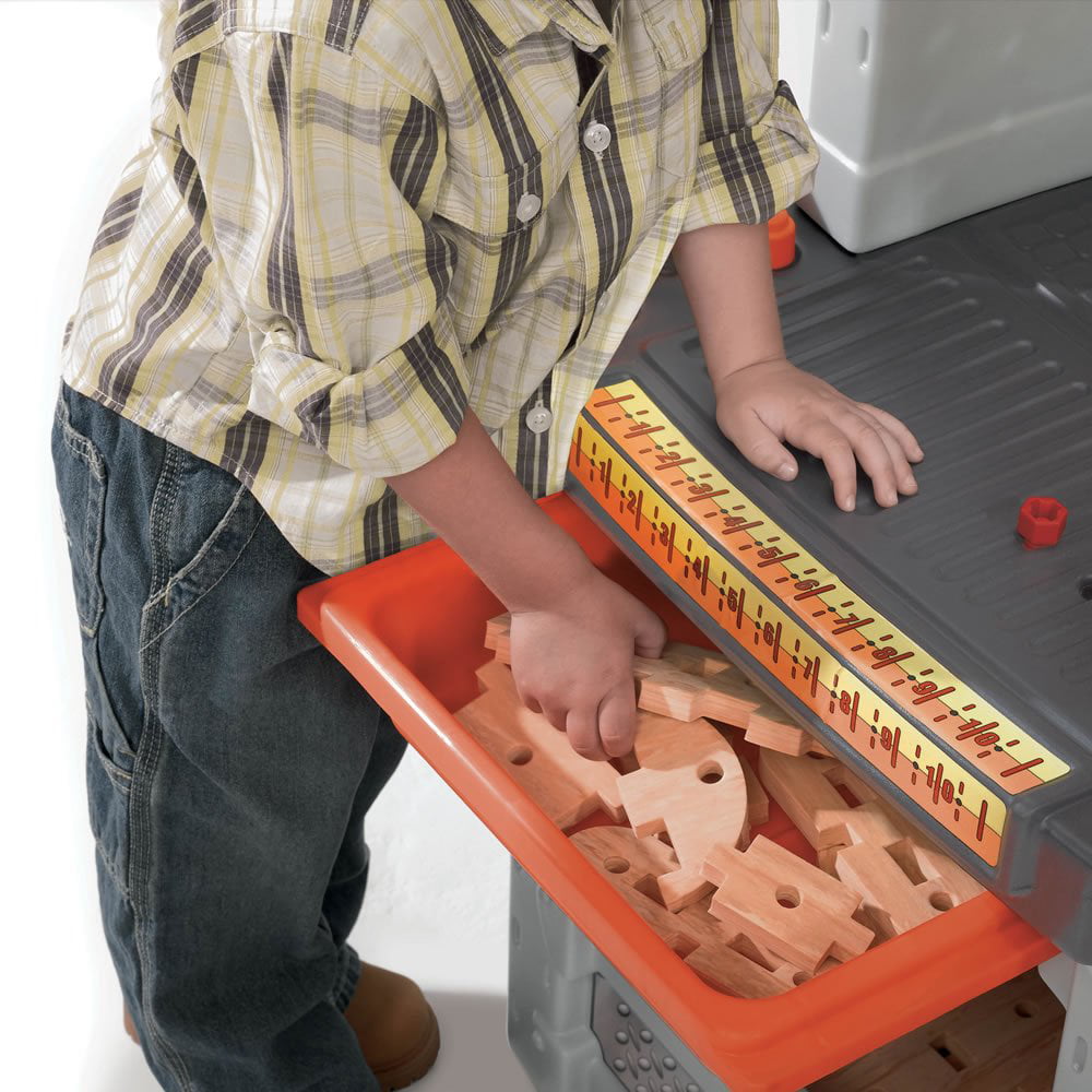 Step2 Deluxe Workshop with 50 Piece Accessory Set and Pretend Shop Vac