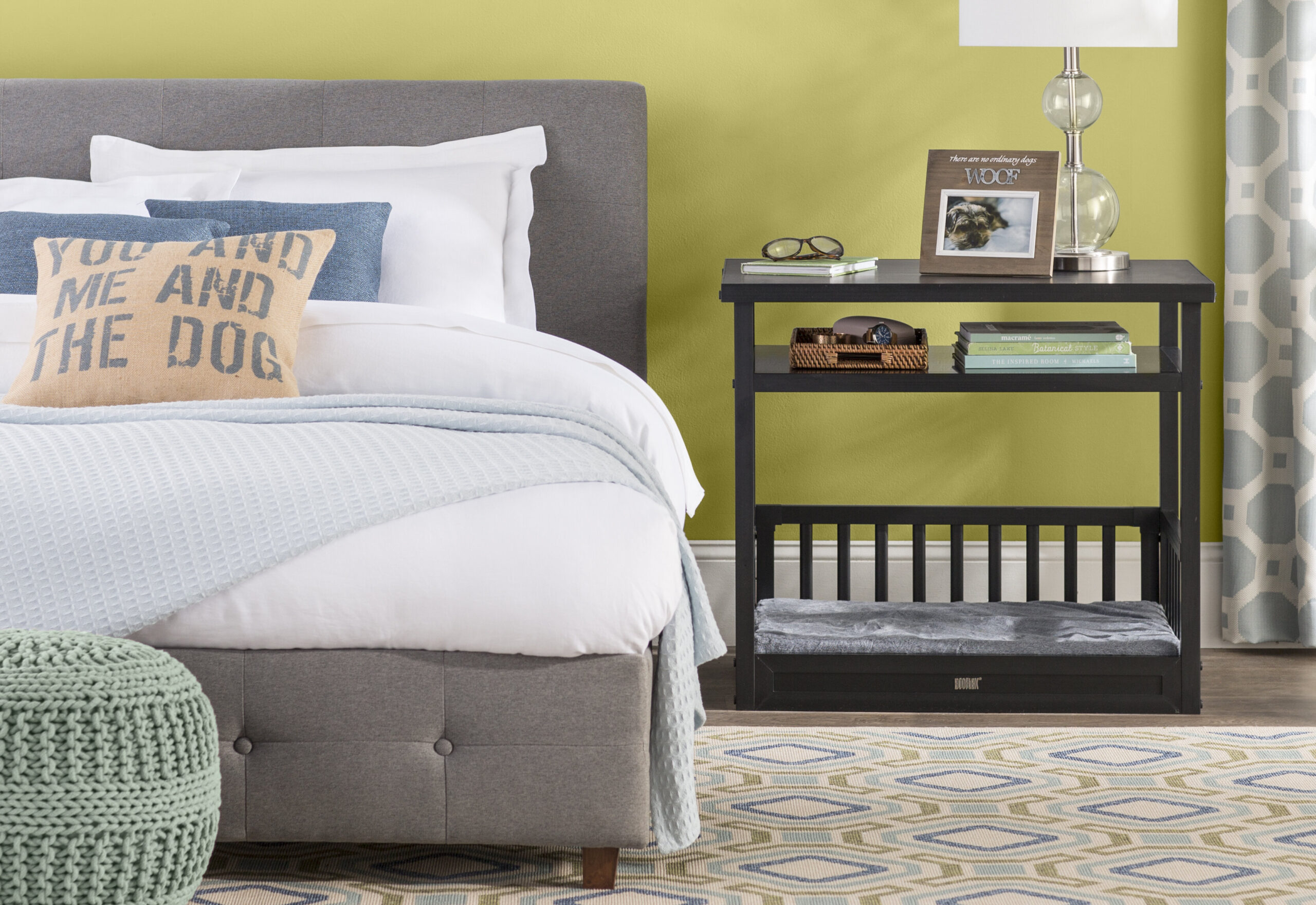 Sherie Bed End Table/Nightstand Dog Sofa