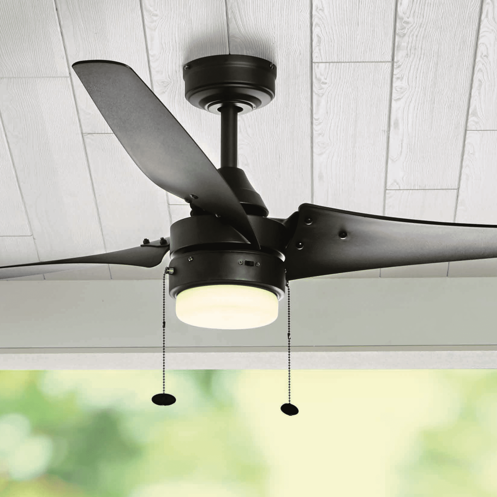 Better Homes & Gardens 56 Black Indoor/Outdoor Ceiling Fan with 3 Blades. Light Kit. Pull Chains & Reverse Airflow