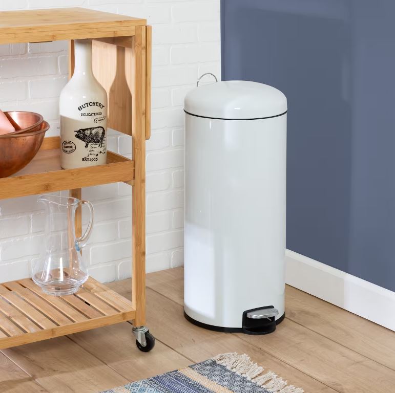 Honey Can Do White Retro Metal Kitchen Step Trash Can with Lid