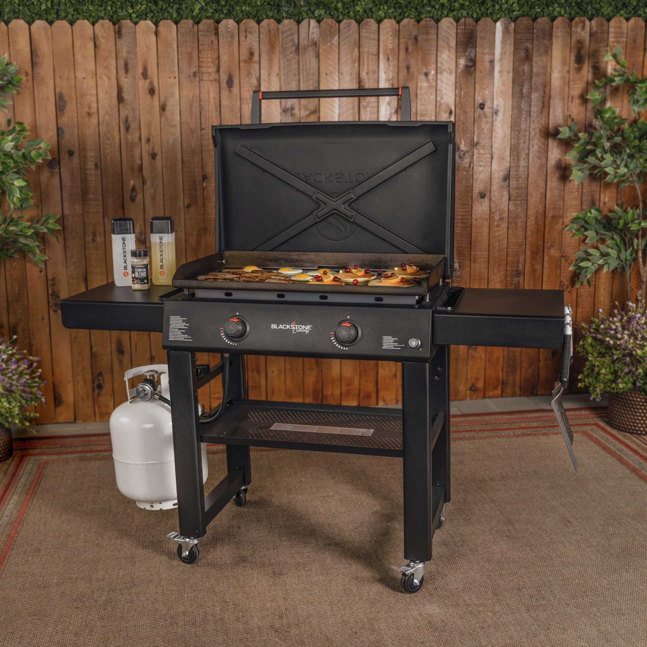 Blackstone 30″ Culinary Omnivore Griddle with Hood 2-Burner Liquid Propane Flat Top Grill