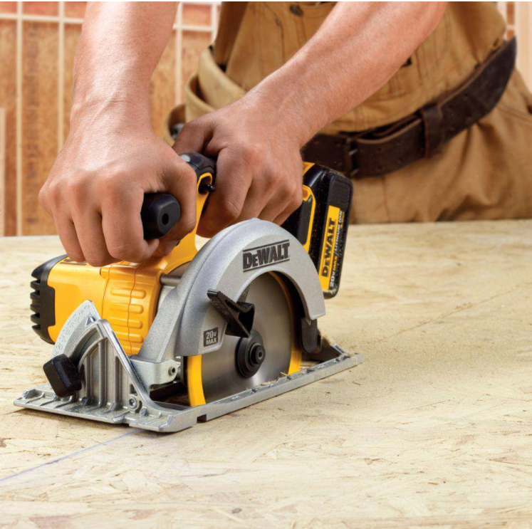 DEWALT DCS391P1 20-Volt MAX Cordless 6-1/2 in. Circular Saw with (1) 20-Volt Battery 5.0Ah & Charger