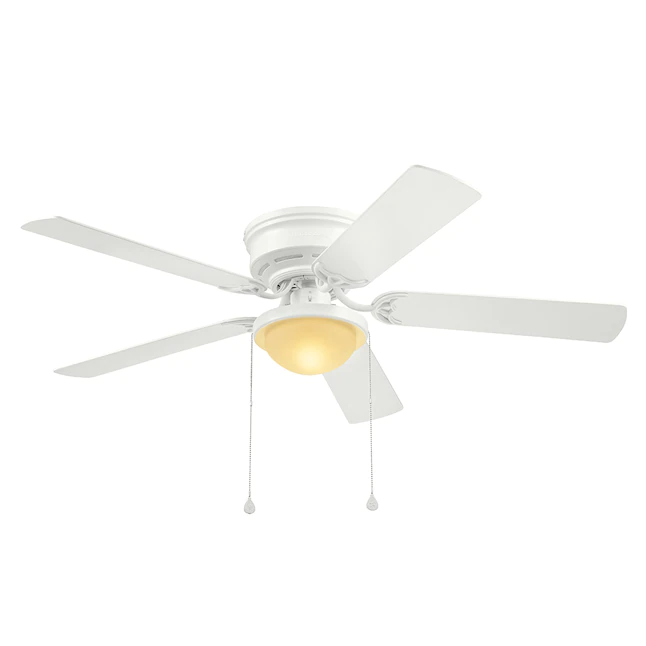 Harbor Breeze  Armitage 52-in White LED Indoor Flush Mount Ceiling Fan with Light (5-Blade)