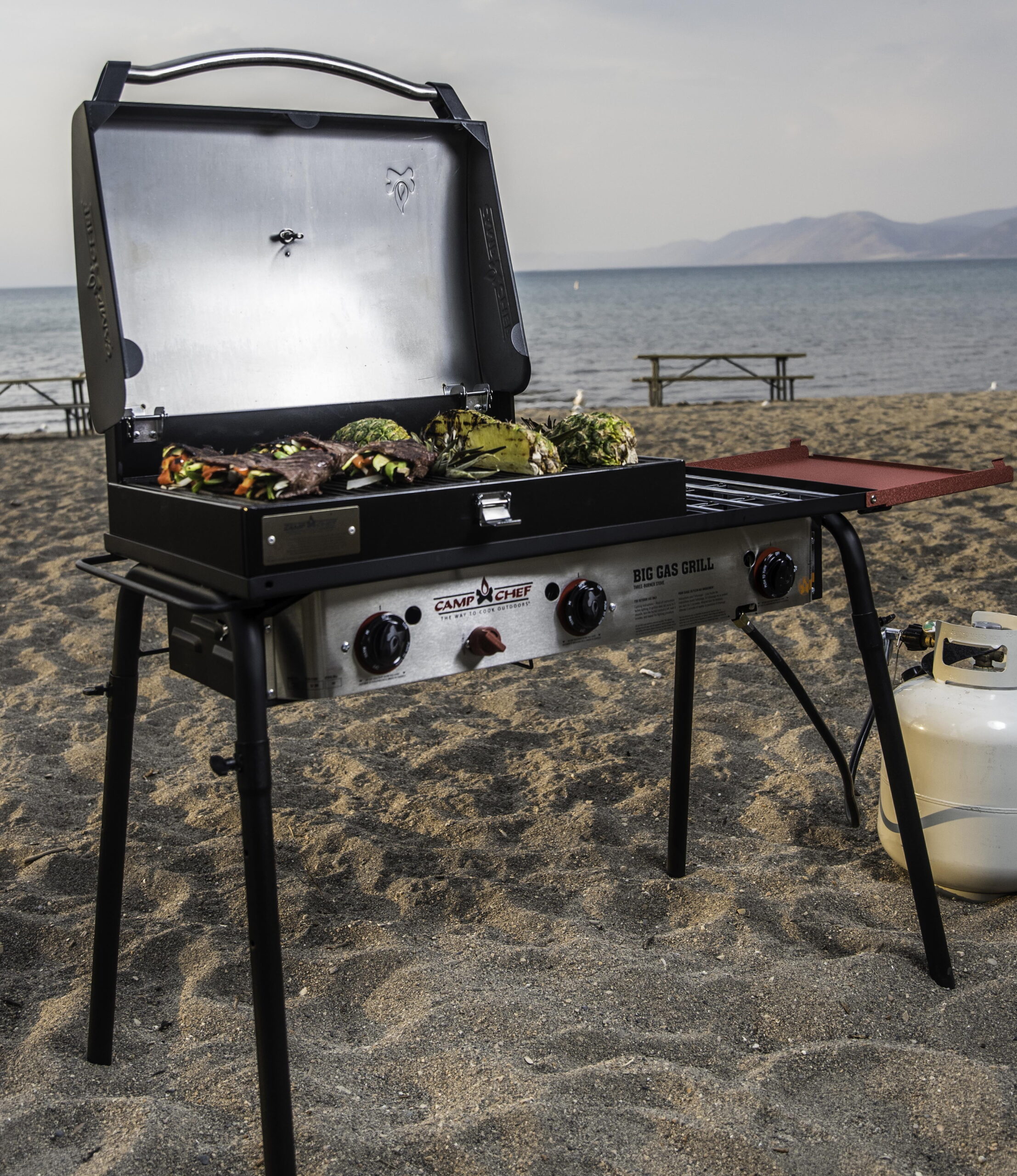 Camp Chef Big Gas Grill 16 Outdoor Stove with BBQ Box Accessory. SPG90B. 90.000 BTU Propane