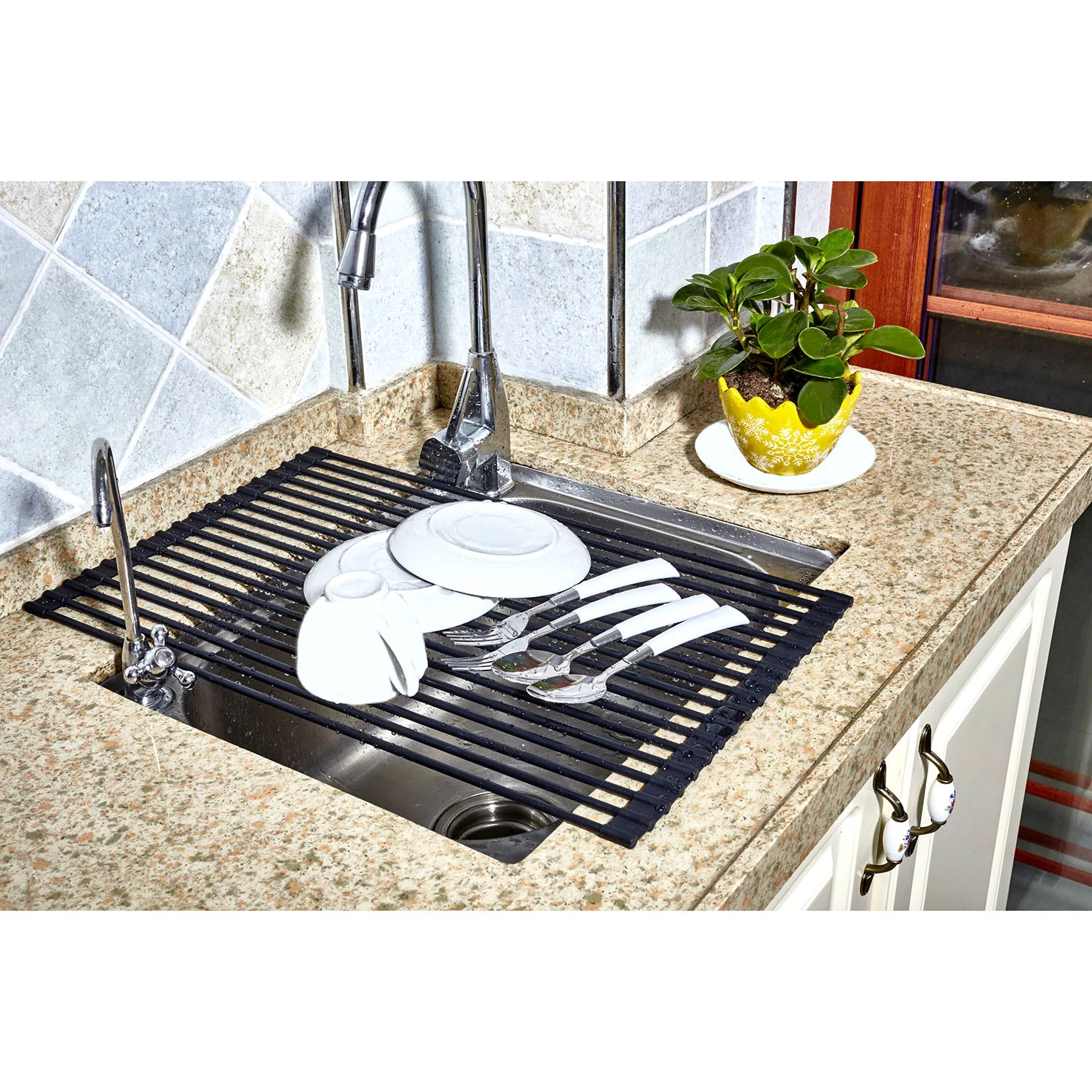 True & Tidy. Multi-Purpose Over The Sink Roll-Up Drying Rack. DR-881. Black