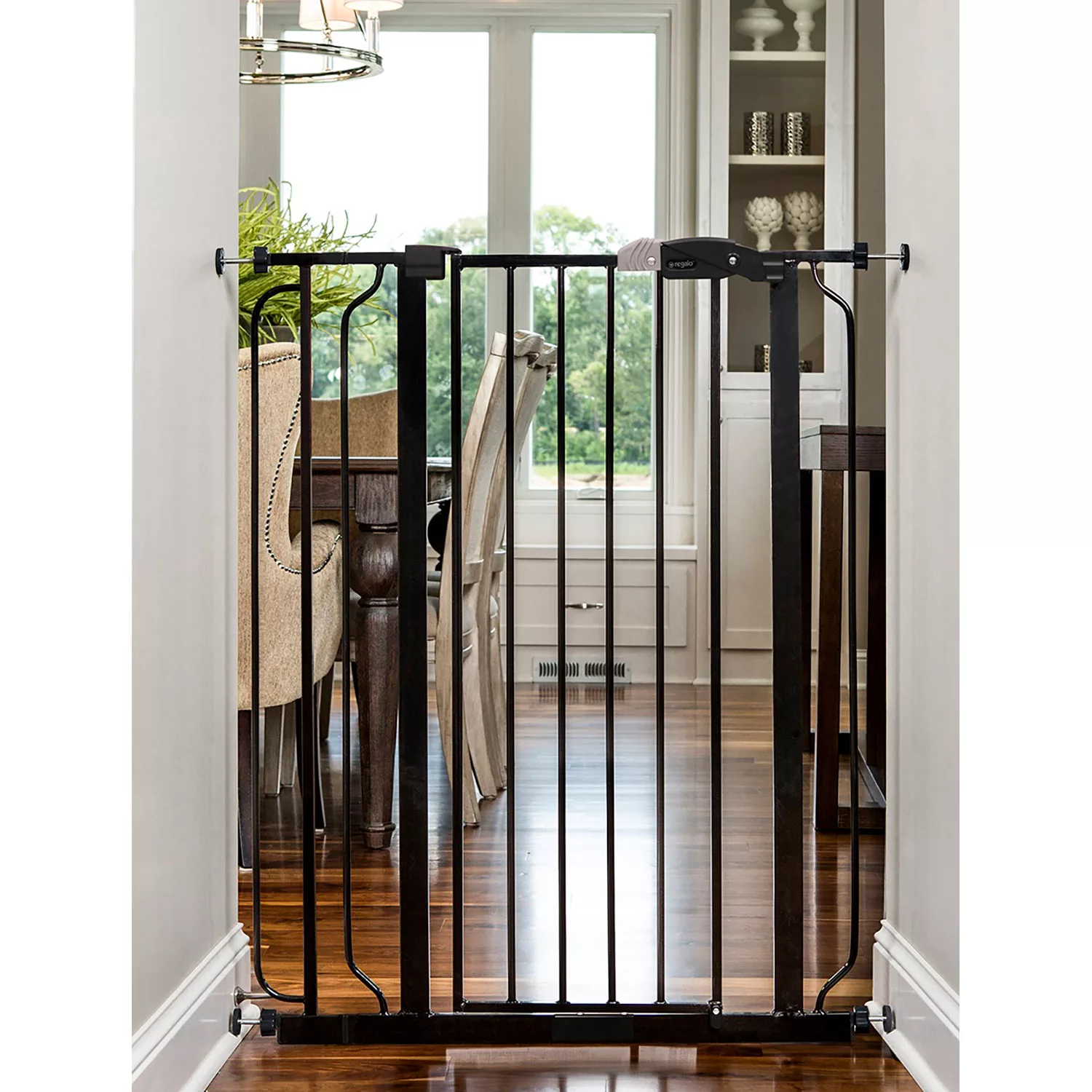 Regalo Easy Step Extra Tall Baby Gate. Black. 29″ - 36.5″