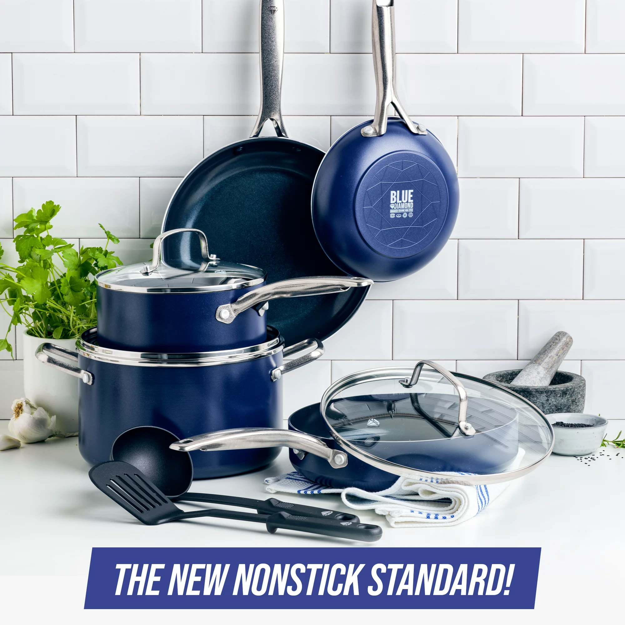 Blue Diamond 12-Piece Toxin-Free Ceramic Nonstick Pots and Pans Cookware Set. Dishwasher Safe. Blue