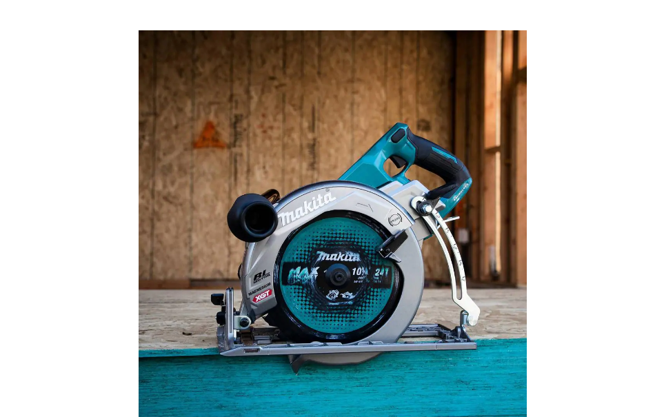 Makita GSR02Z 40V Max XGT Brushless Cordless Rear Handle 10-1/4 in. Circular Saw. AWS Capable (Tool Only)