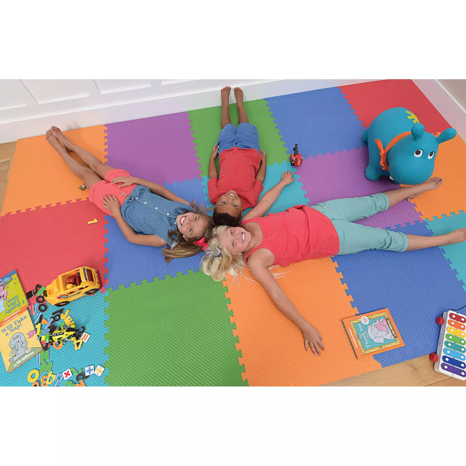 Norsk 25″ x 25″ Commercial Grade Reversible Floor Mats. Assorted Colors (8 Tiles)