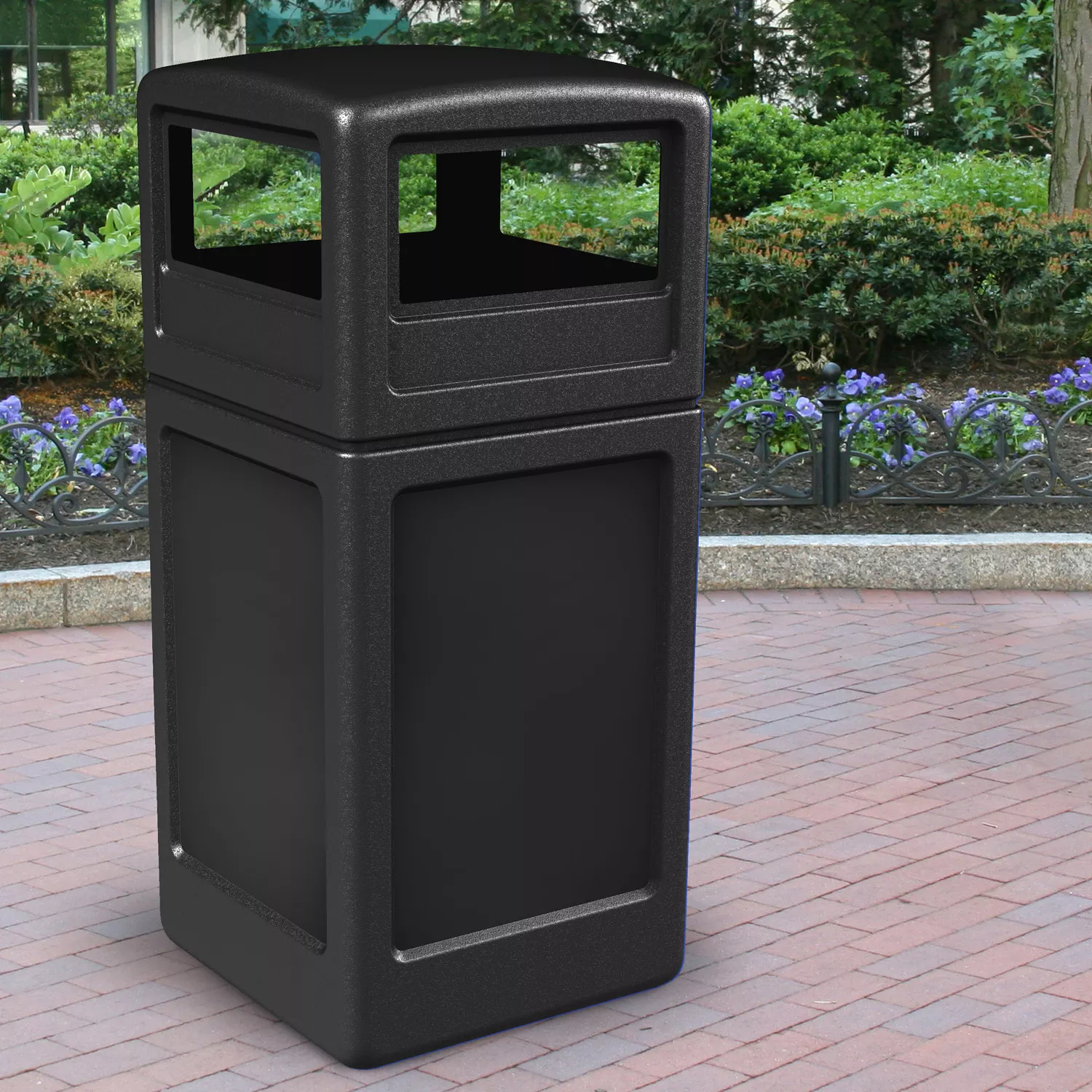 Commercial Zone Square Waste Container with Dome Lid. 42 Gal |Color: Black