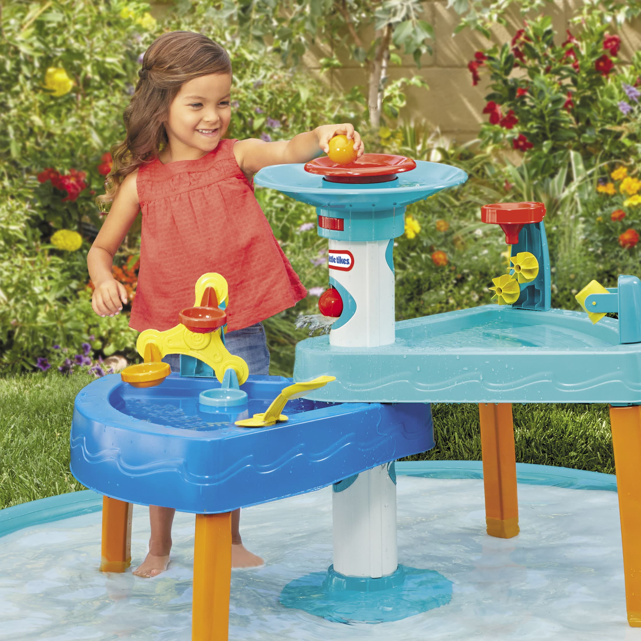 Little Tikes 3-in-1 Splash ‘n Grow Outdoor Water Play Table with Accessories and Splash Pad for Kids. Children. Boys & Girls 3+ years