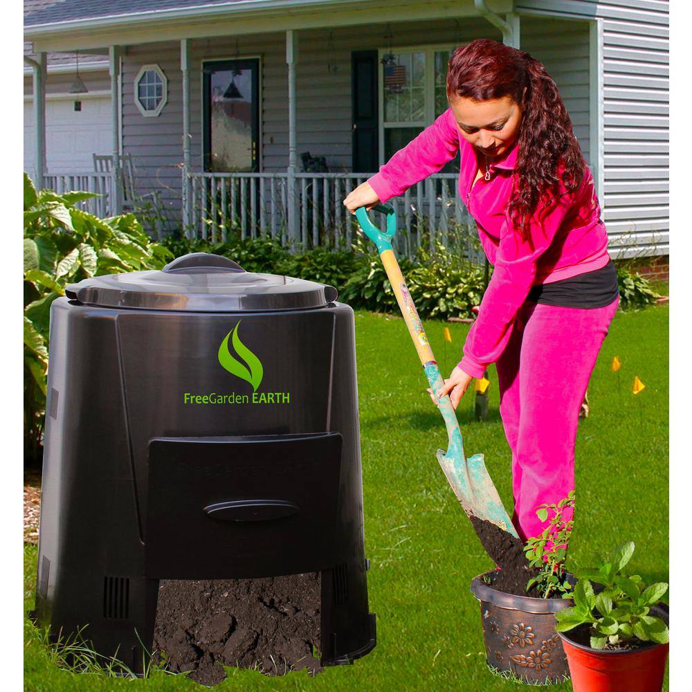 FreeGarden EARTH EWC-30 82 gal. Enviro World Compost Bin