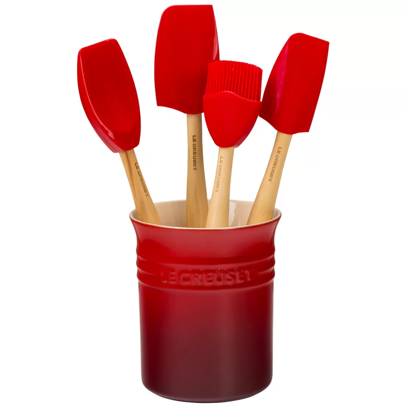Le Creuset JS450-67 Silicone Craft Series Utensil Set with Stoneware Crock. 5 pc.. Cerise