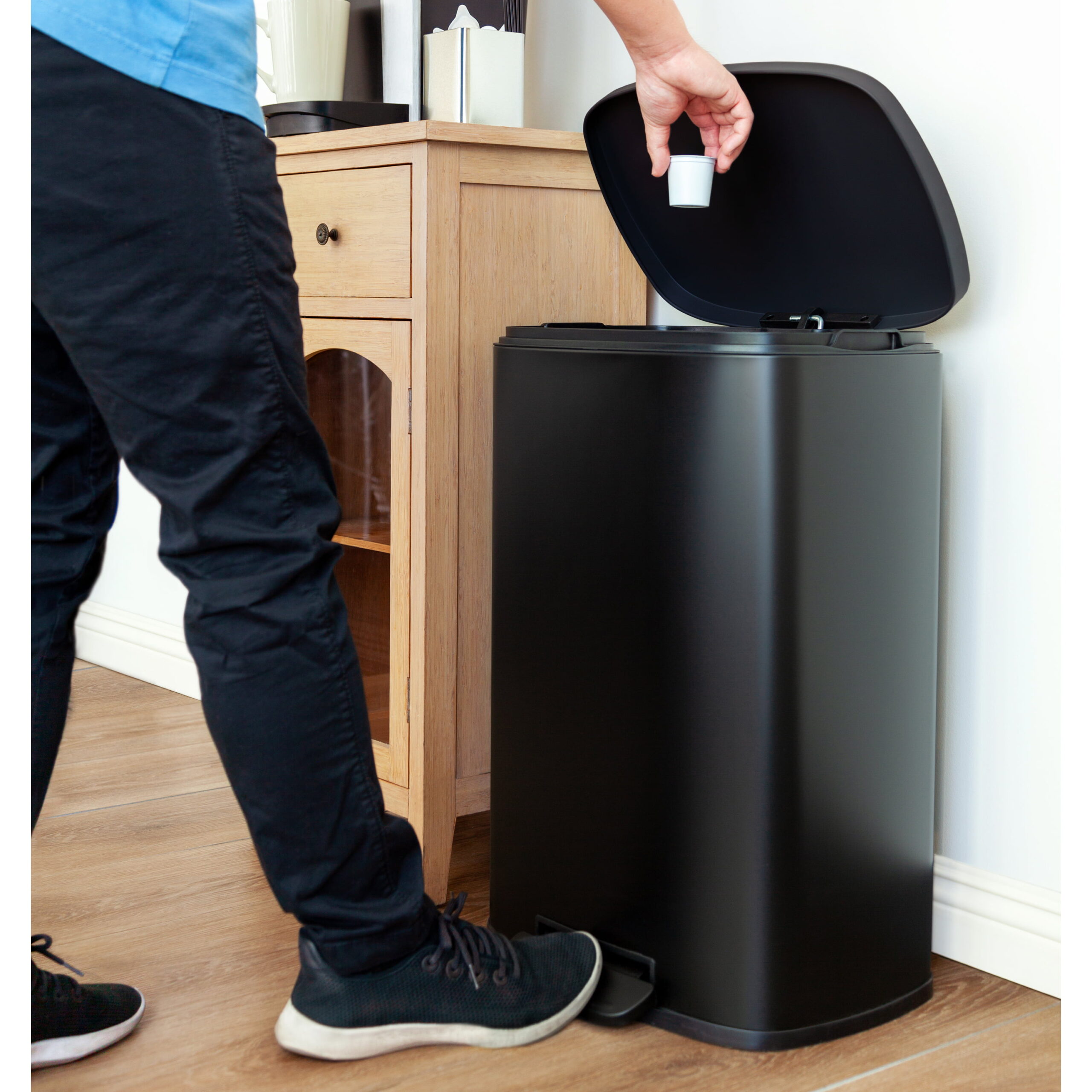 Qualiazero 13.2 Gallon and 3.2 Gallon Trash Can Combo. Rectangular Shape Step Can Combo - Matte Black