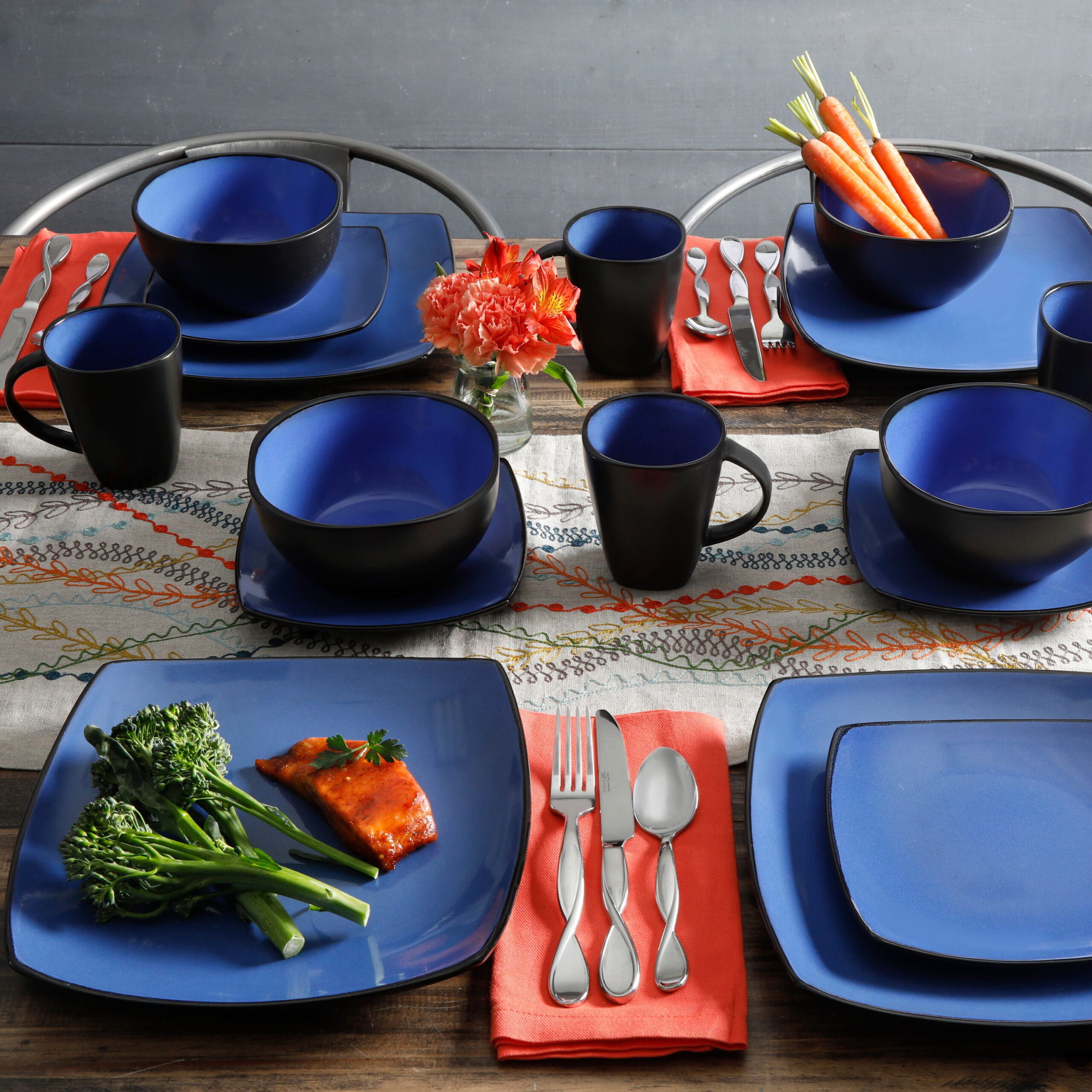 Gibson Home Soho Lounge Square Stoneware 16 Piece Dinnerware Set. Blue